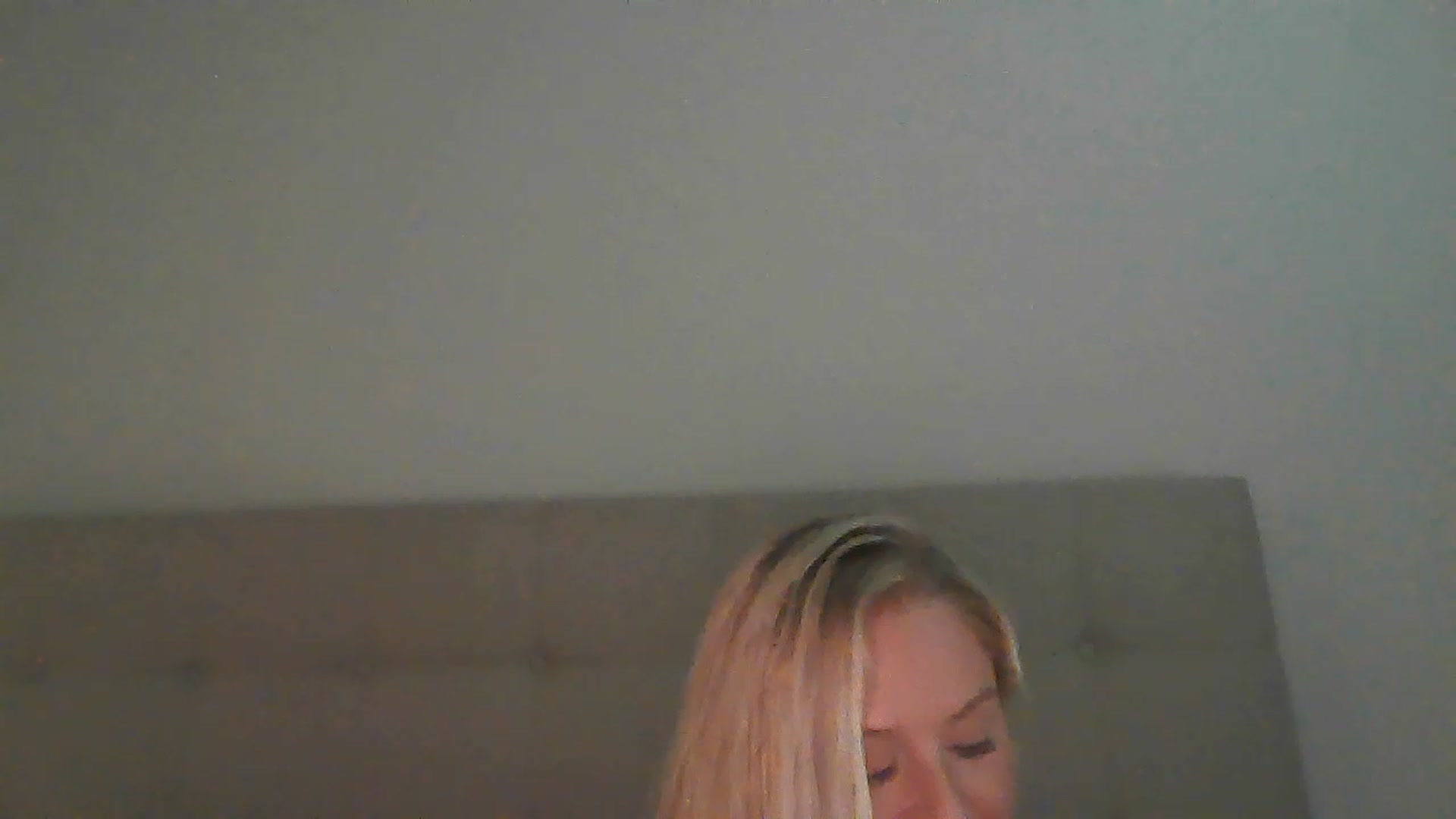 Gallery image thumbnail from CassieCarson's myfreecams stream on, 11/28/2022, 15:24 image 13 of 20