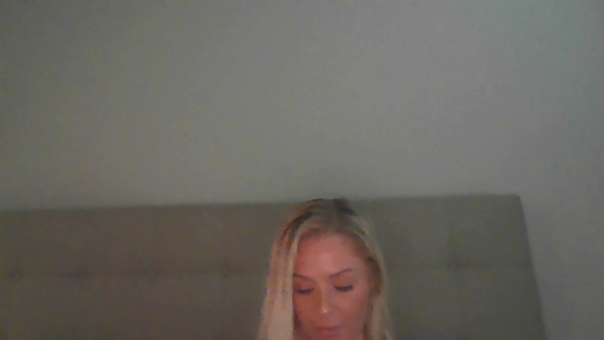 Gallery image thumbnail from CassieCarson's myfreecams stream on, 11/28/2022, 15:24 image 12 of 20