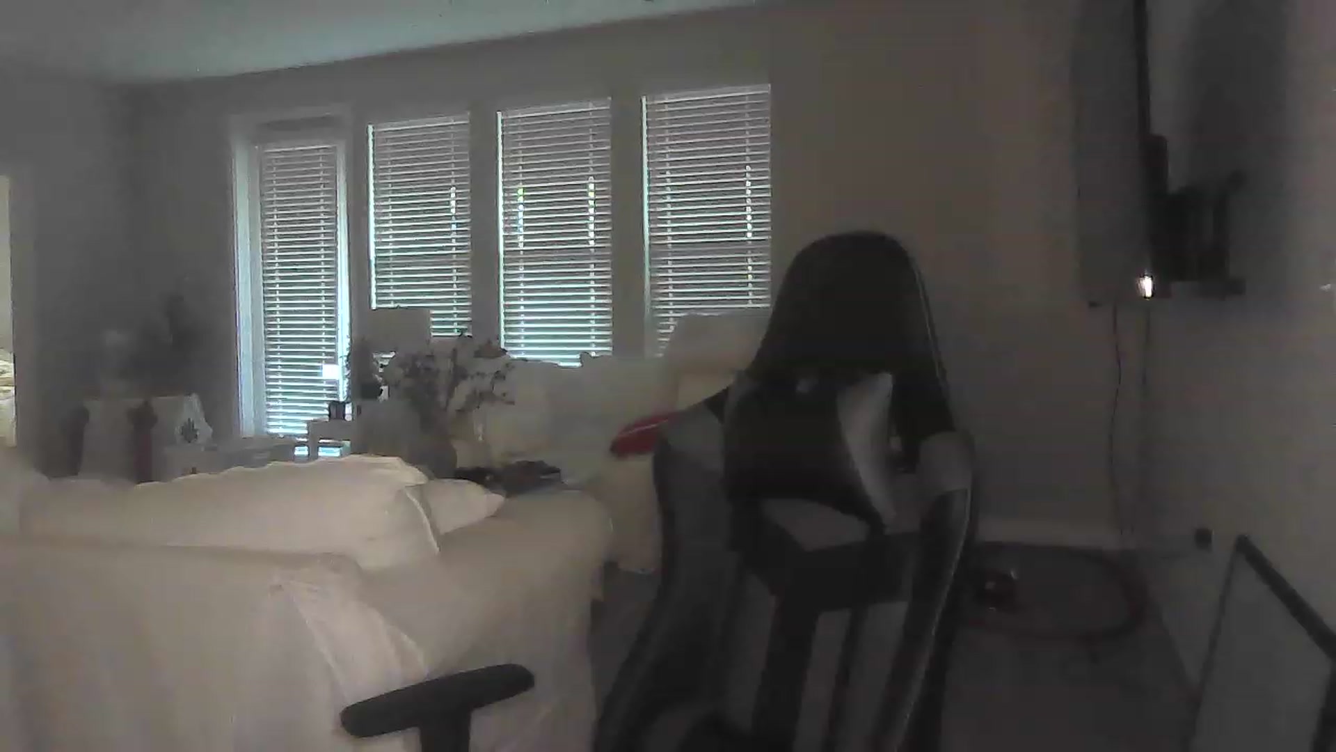 Gallery image thumbnail from CassieCarson's myfreecams stream on, 12/01/2022, 15:17 image 3 of 20