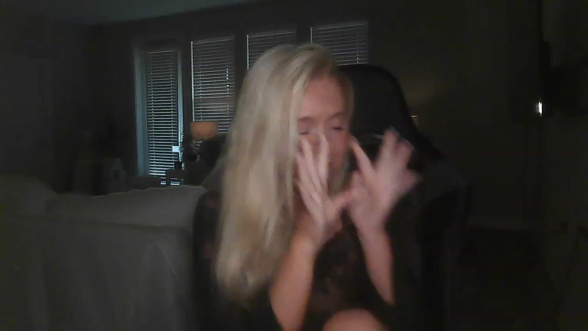 Gallery image thumbnail from CassieCarson's myfreecams stream on, 12/01/2022, 15:17 image 7 of 20