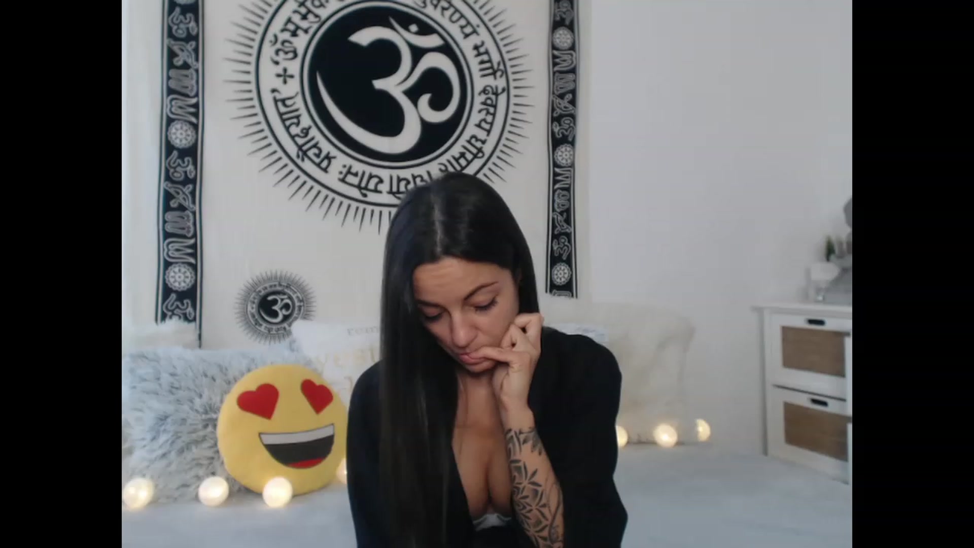 Gallery image thumbnail from CassieHot's myfreecams stream on, 11/18/2022, 12:59 image 2 of 20