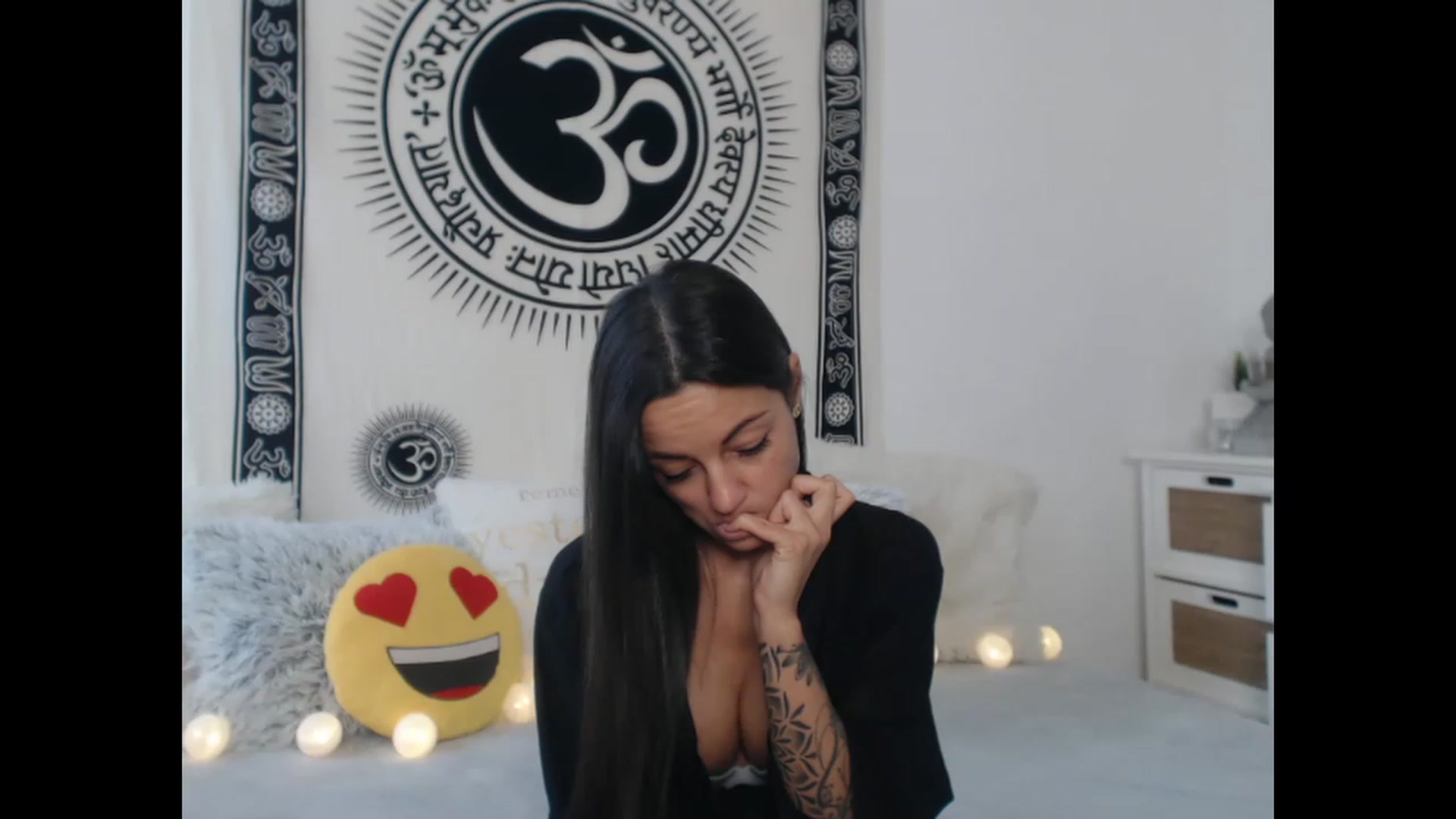 Gallery image thumbnail from CassieHot's myfreecams stream on, 11/18/2022, 12:59 image 5 of 20