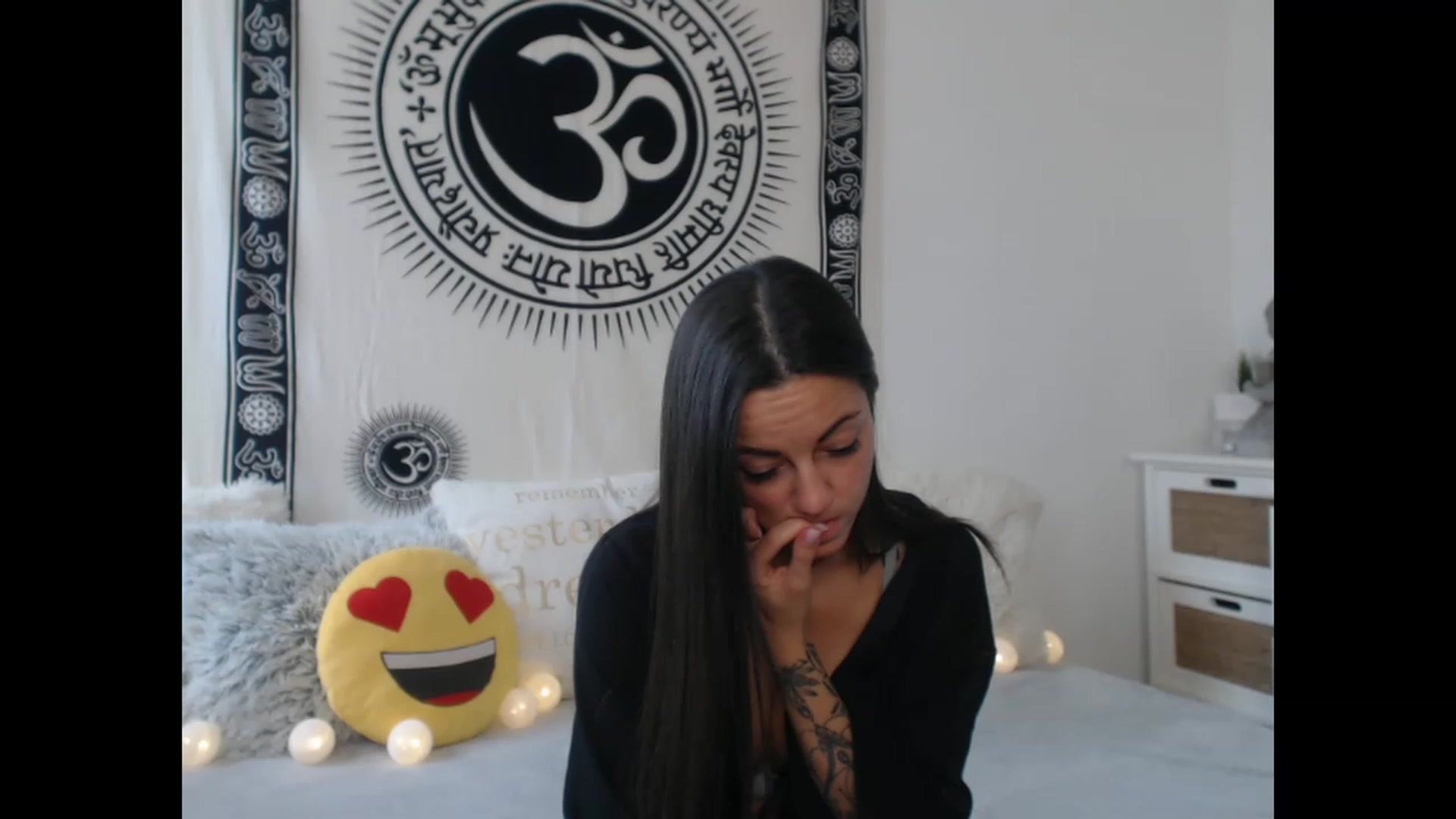 Gallery image thumbnail from CassieHot's myfreecams stream on, 11/21/2022, 12:11 image 8 of 20
