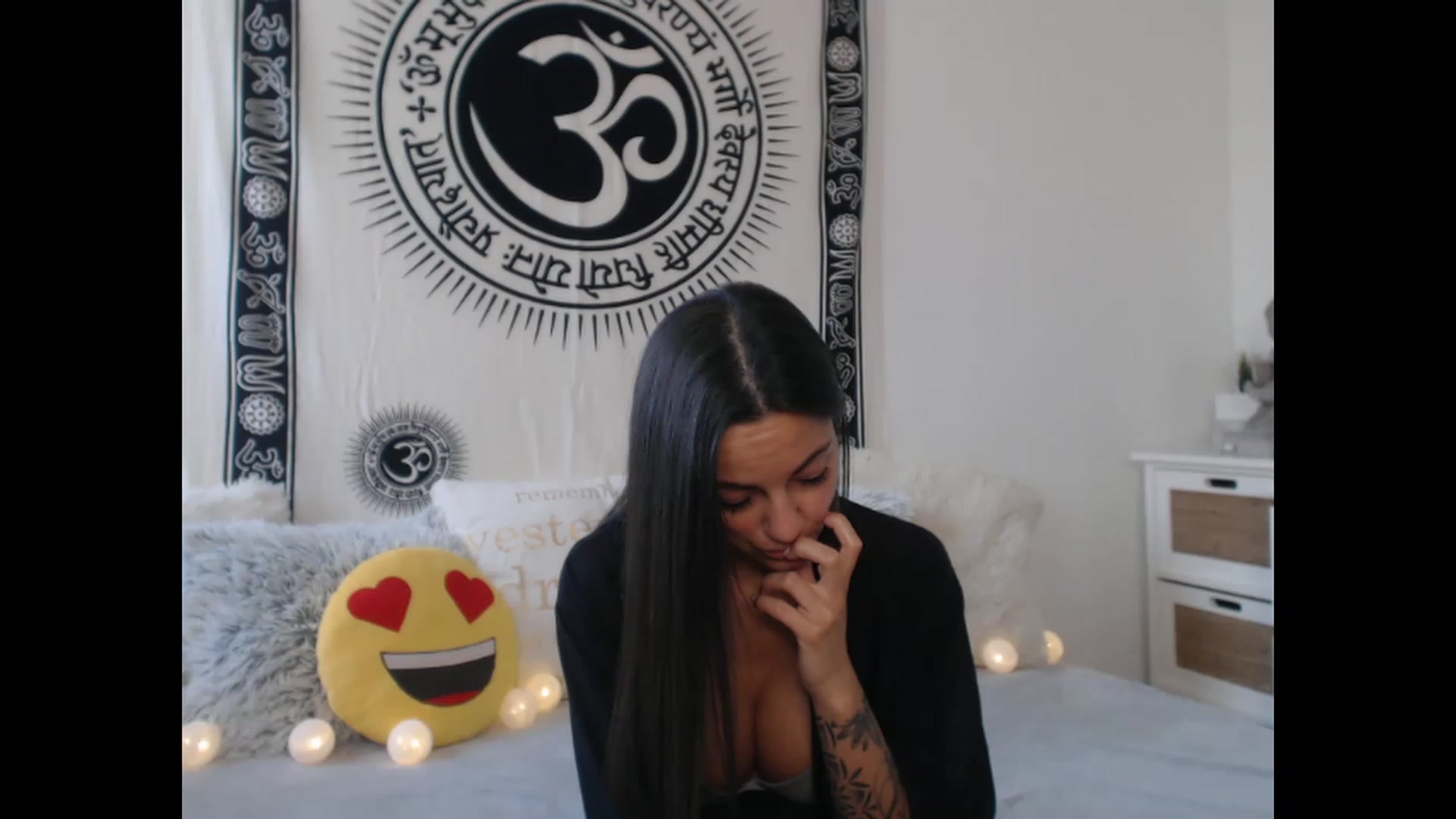 Gallery image thumbnail from CassieHot's myfreecams stream on, 11/21/2022, 12:44 image 18 of 20