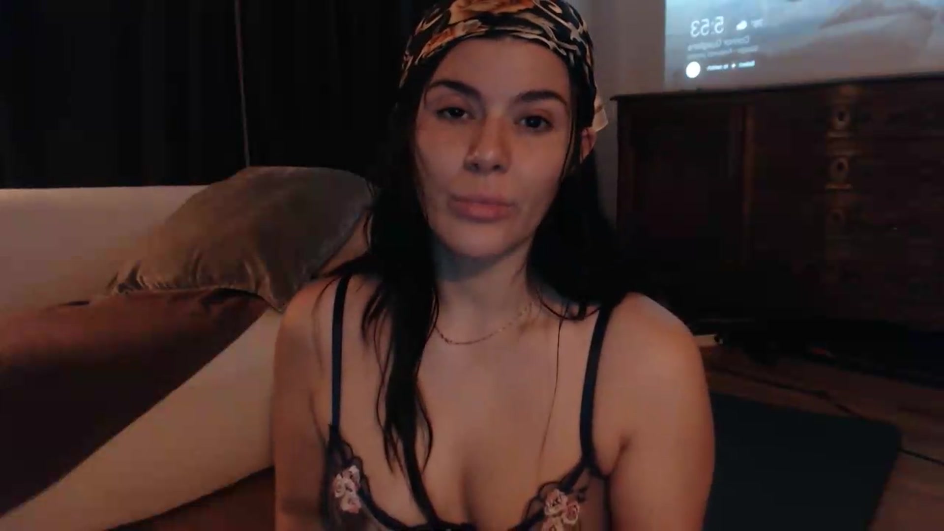 Gallery image thumbnail from Cassie_'s myfreecams stream on, 07/19/2026, 10:17 image 17 of 20