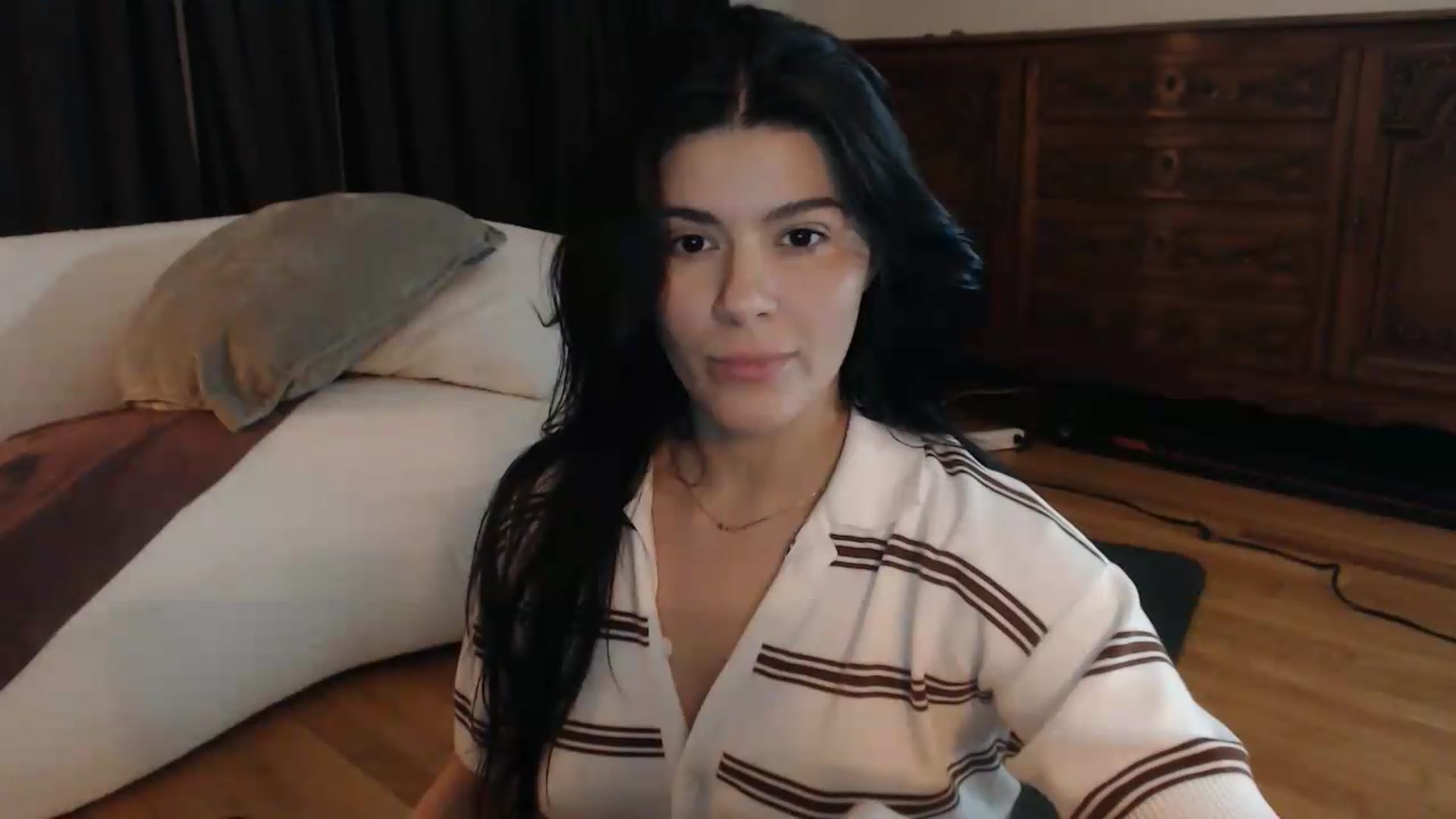 Gallery image thumbnail from Cassie_'s myfreecams stream on, 07/20/2026, 08:56 image 11 of 20