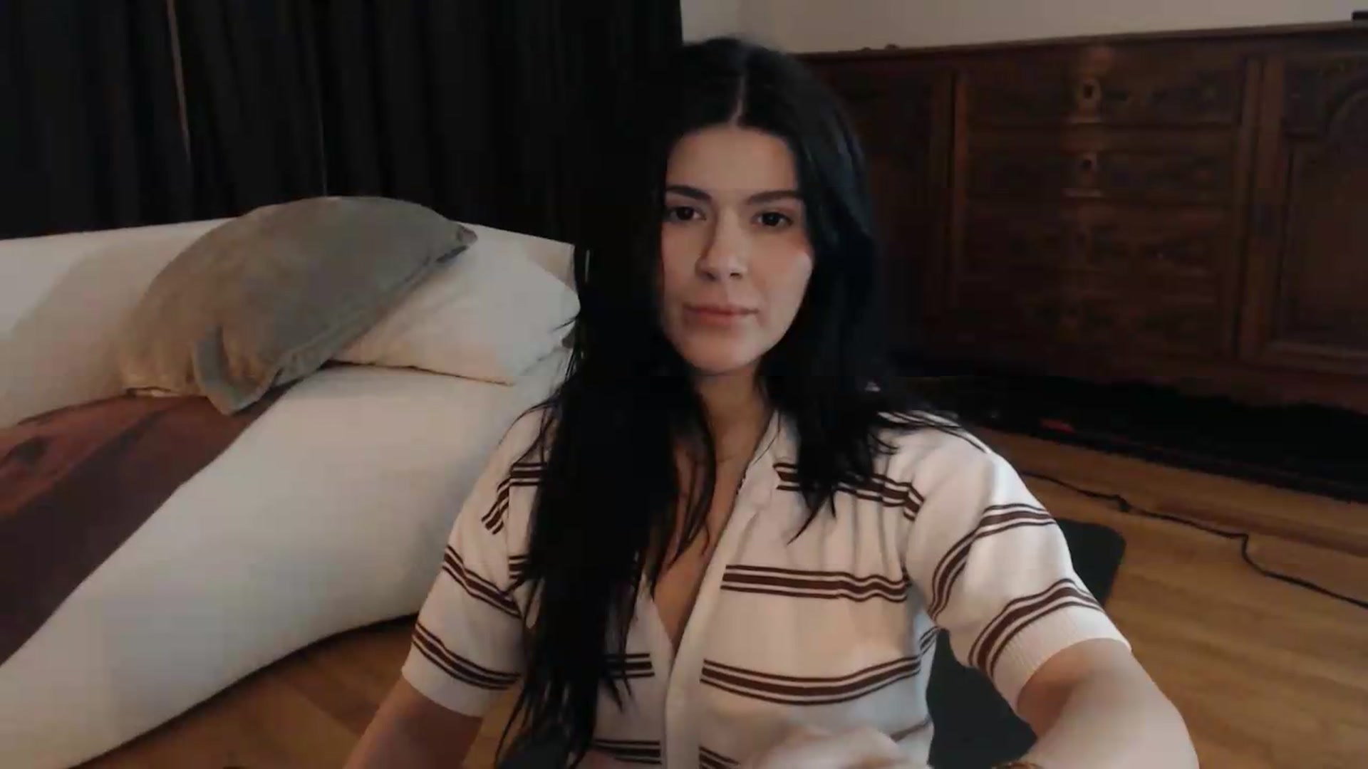 Gallery image thumbnail from Cassie_'s myfreecams stream on, 07/20/2026, 08:56 image 10 of 20