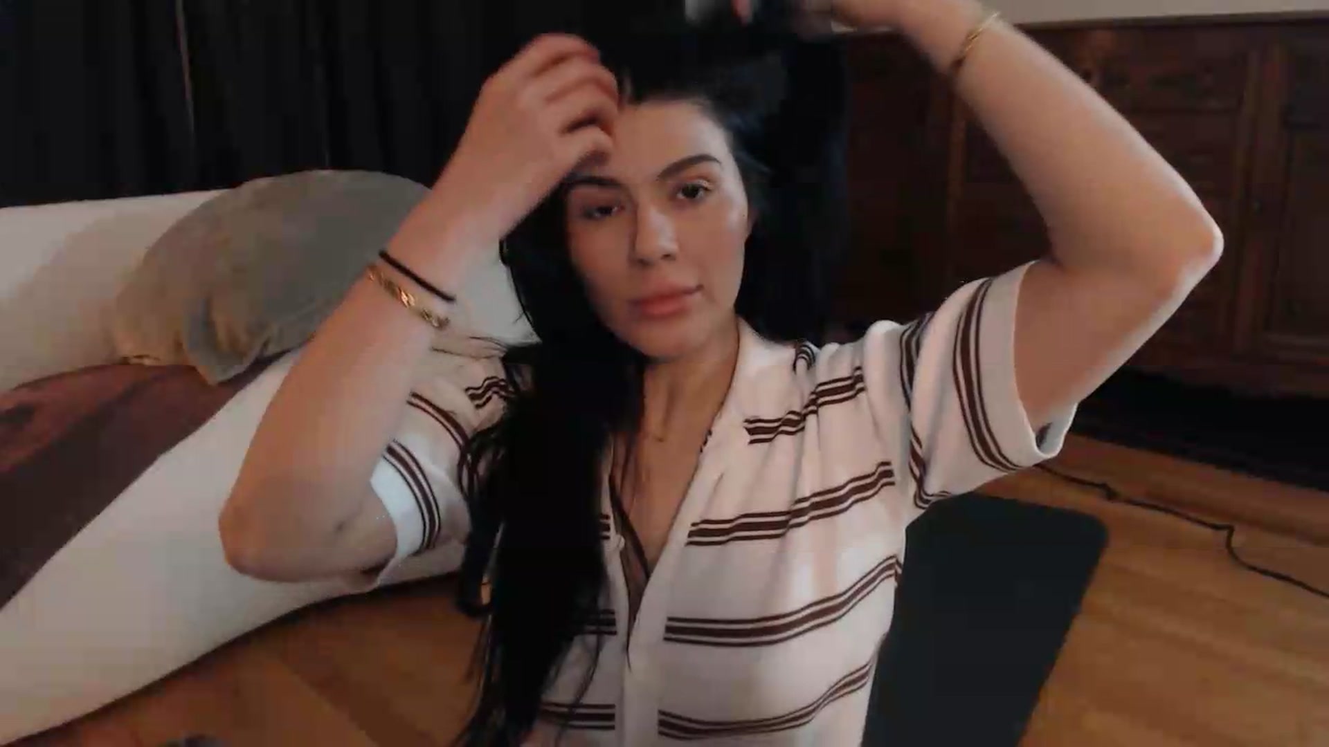 Gallery image thumbnail from Cassie_'s myfreecams stream on, 07/20/2026, 08:56 image 12 of 20