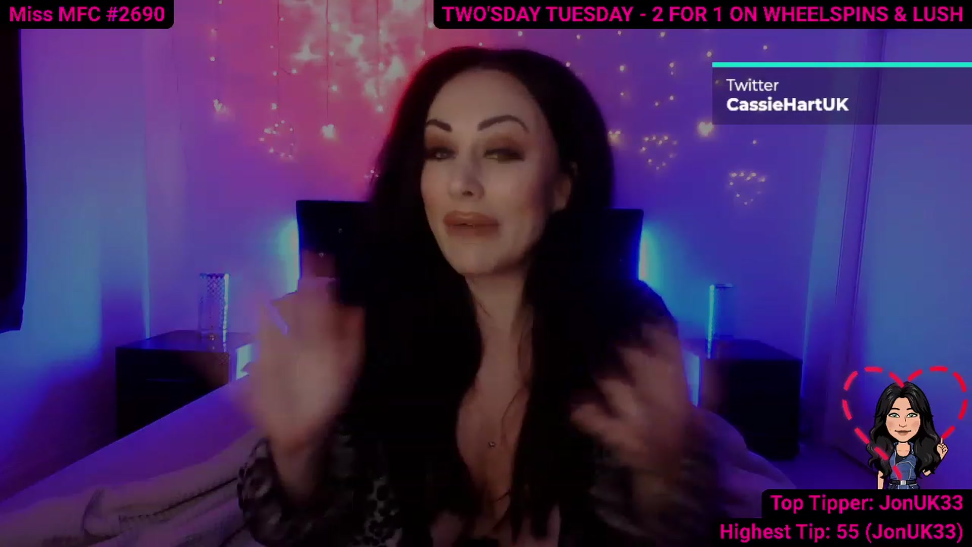 Gallery image thumbnail from Cassie_Hart's myfreecams stream on, 11/22/2022, 15:03 image 12 of 20