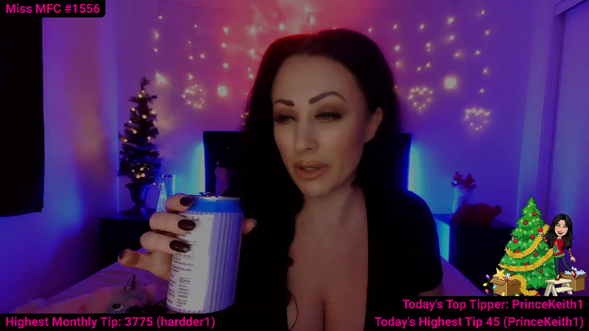 Gallery image thumbnail from Cassie_Hart's myfreecams stream on, 12/12/2022, 16:05 image 15 of 20