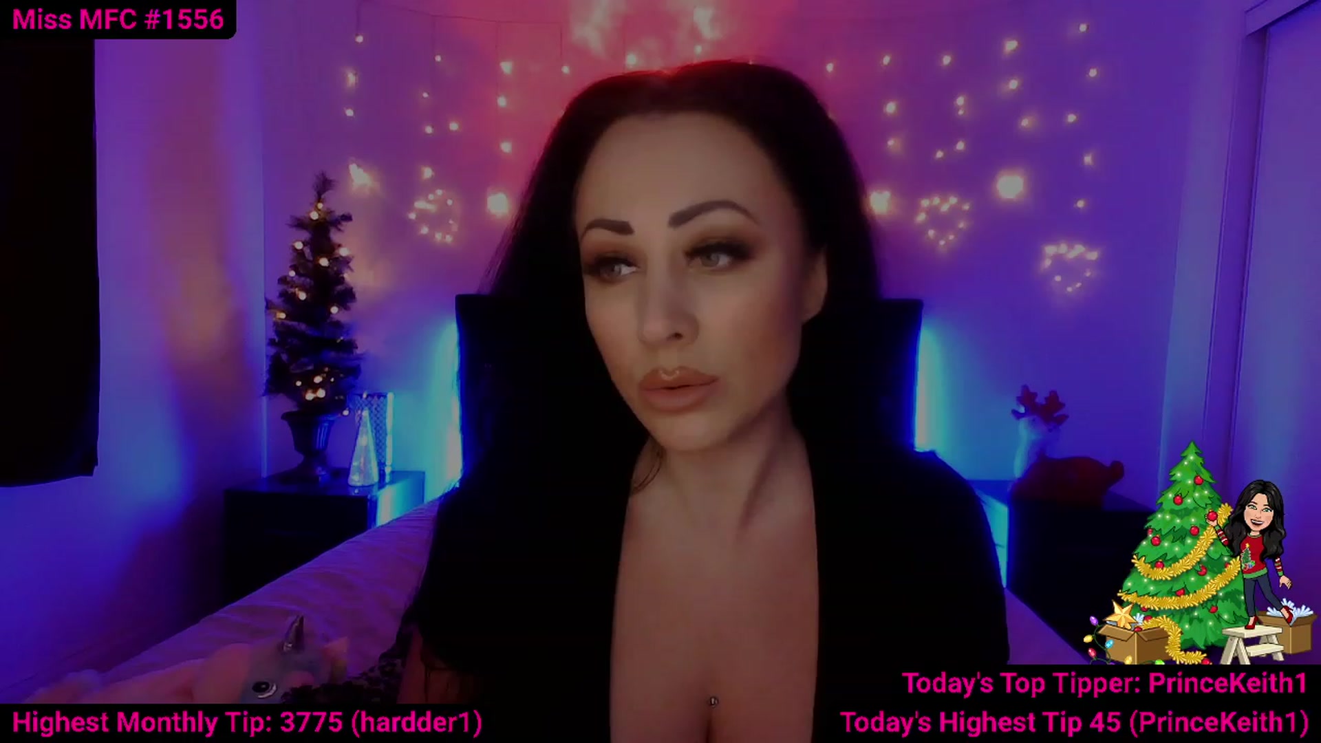 Gallery image thumbnail from Cassie_Hart's myfreecams stream on, 12/12/2022, 16:05 image 6 of 20