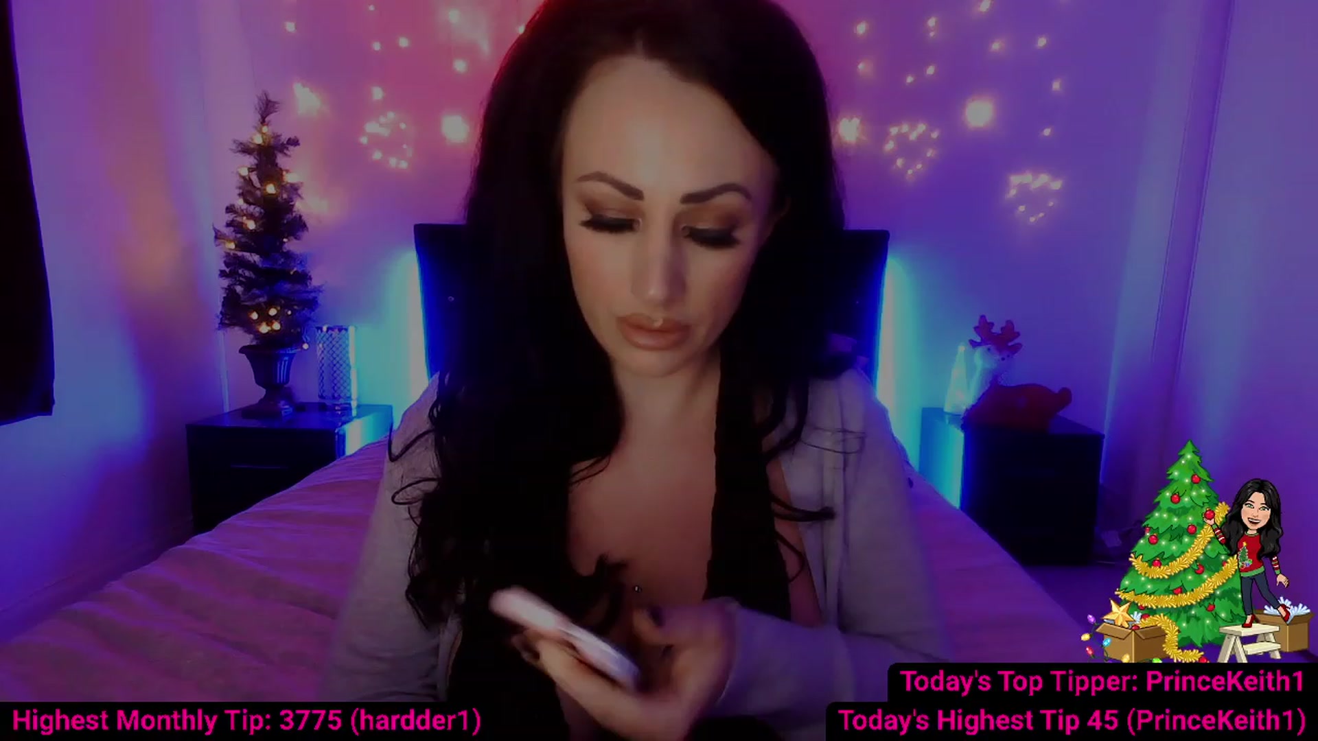 Gallery image thumbnail from Cassie_Hart's myfreecams stream on, 12/16/2022, 15:29 image 10 of 20