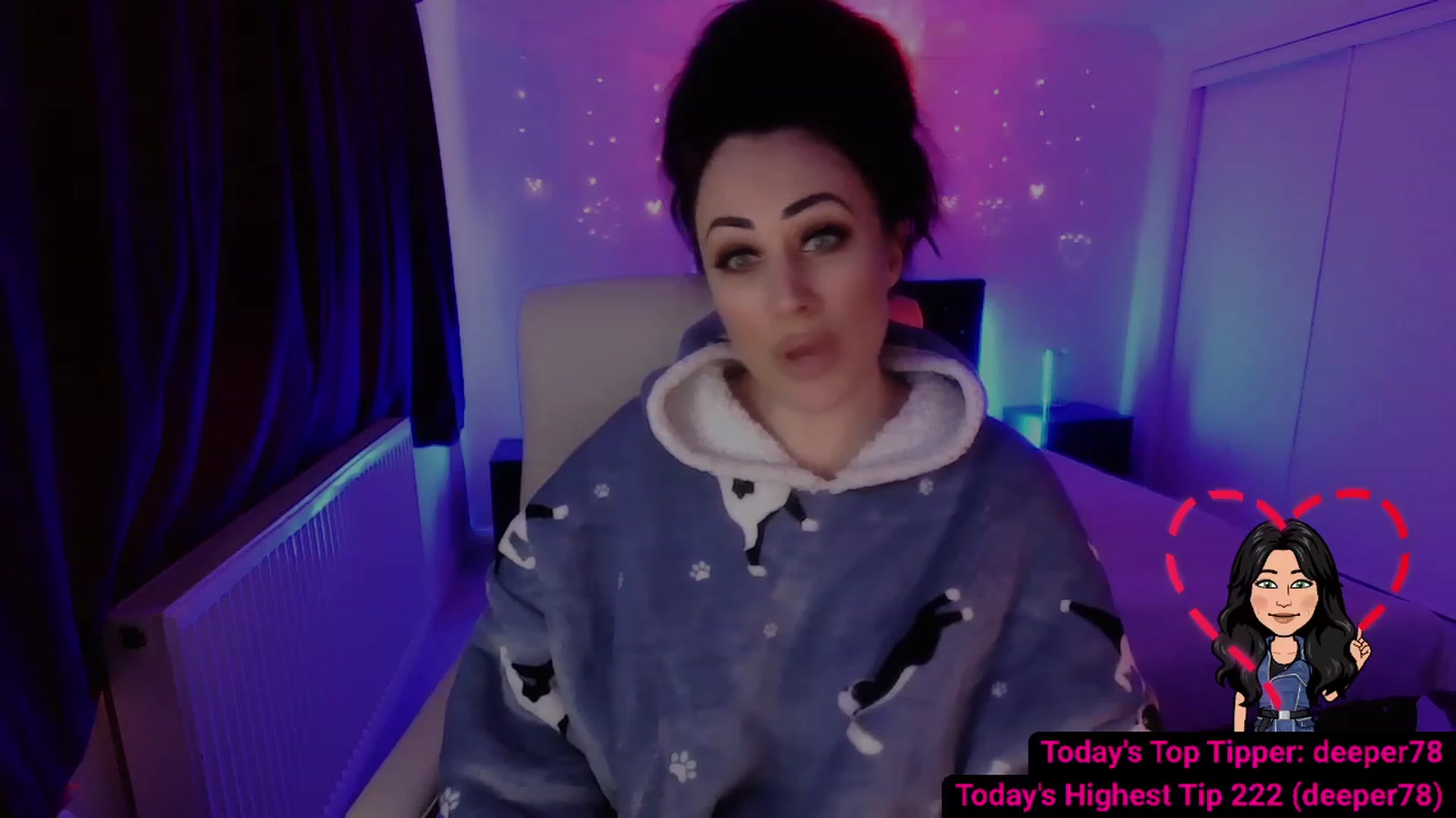 Gallery image thumbnail from Cassie_Hart's myfreecams stream on, 01/27/2023, 15:36 image 6 of 20