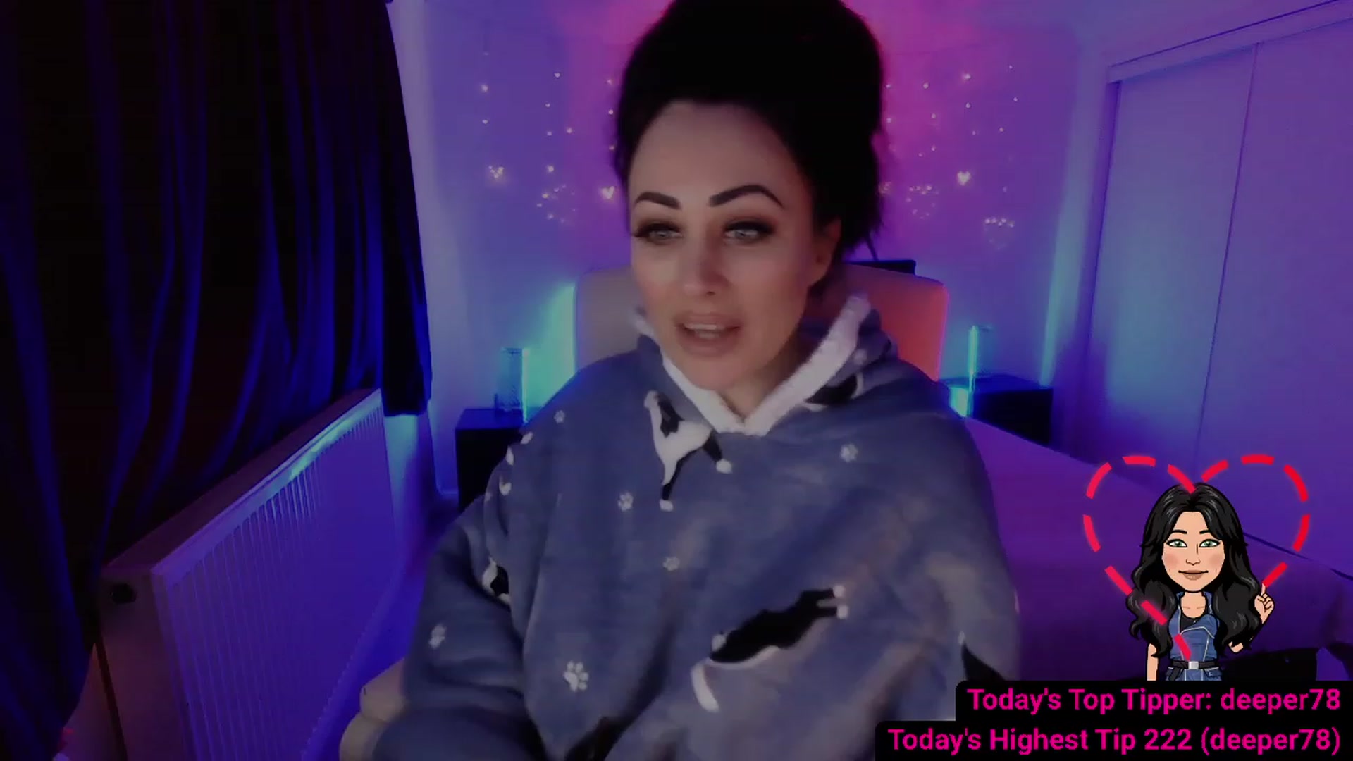 Gallery image thumbnail from Cassie_Hart's myfreecams stream on, 01/27/2023, 15:36 image 5 of 20