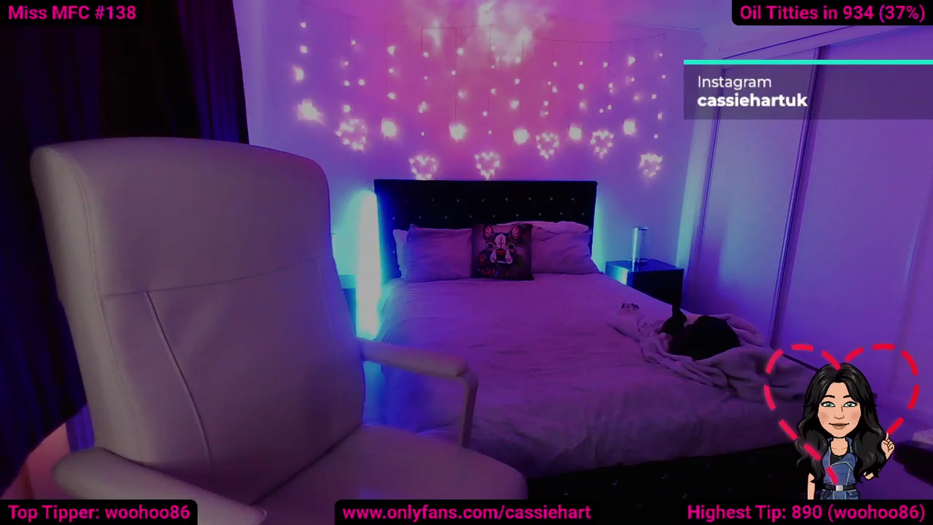 Gallery image thumbnail from Cassie_Hart's myfreecams stream on, 05/01/2023, 14:00 image 18 of 20