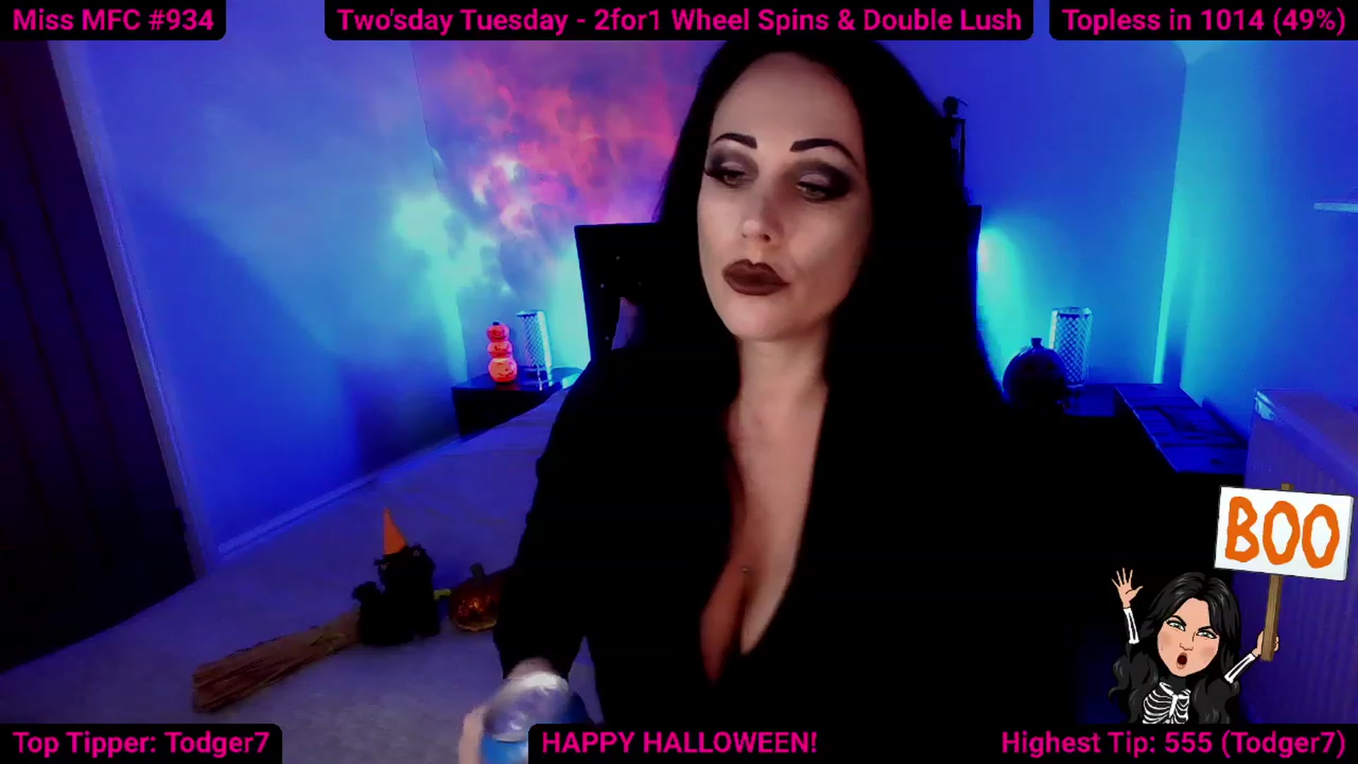 Gallery image thumbnail from Cassie_Hart's myfreecams stream on, 10/31/2023, 16:42 image 13 of 20
