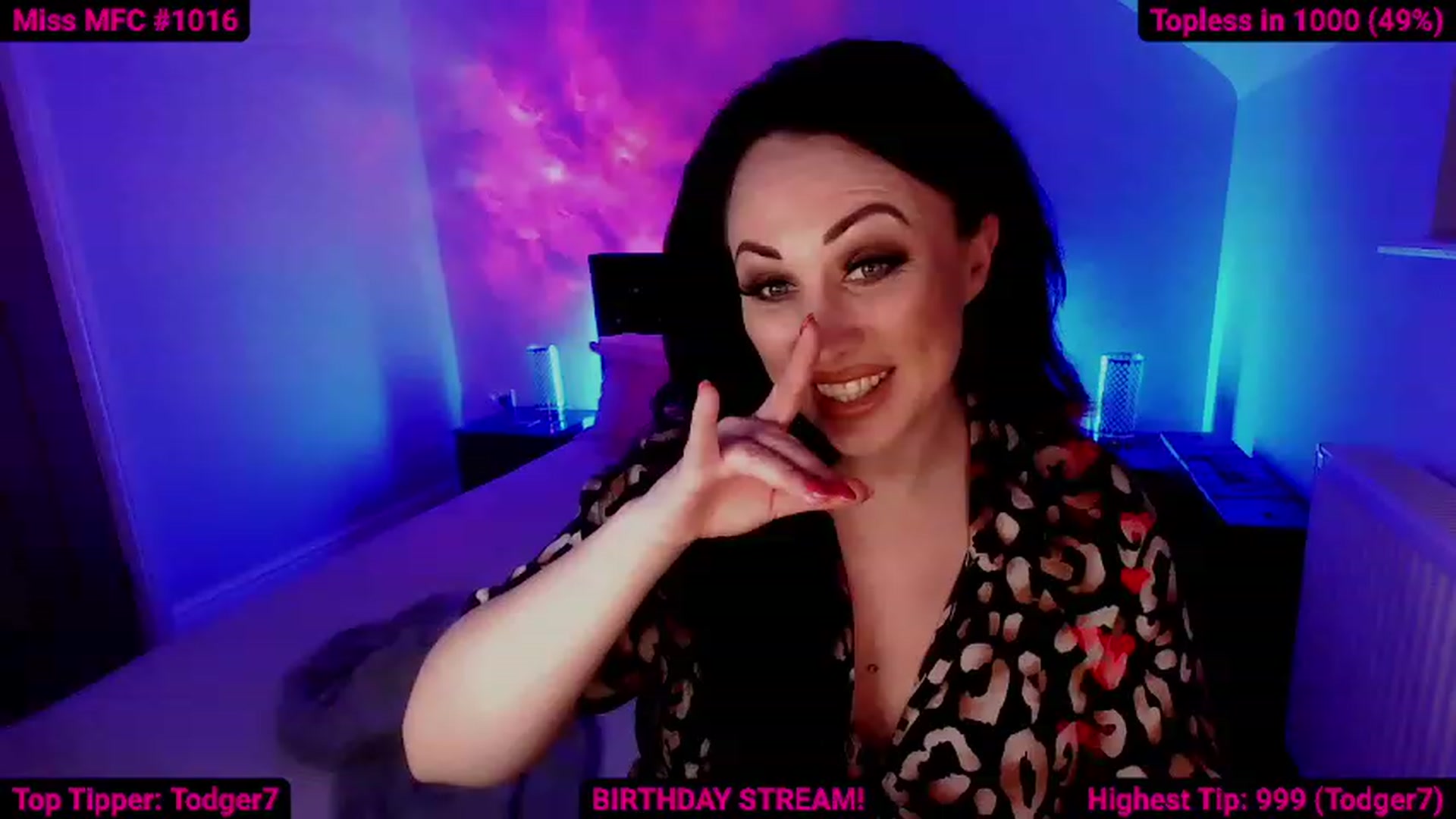 Gallery image thumbnail from Cassie_Hart's myfreecams stream on, 02/02/2024, 15:23 image 7 of 20