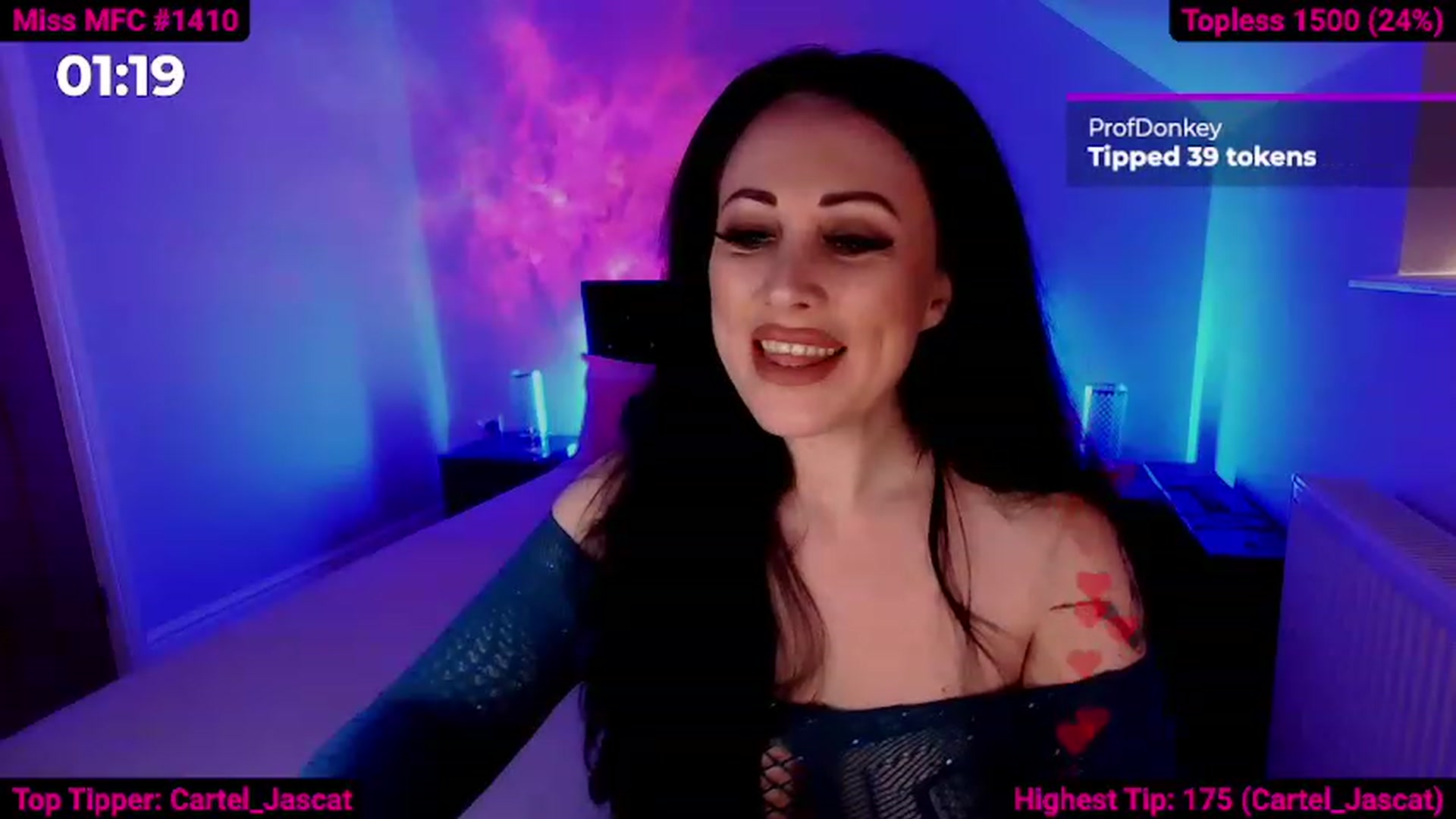 Gallery image thumbnail from Cassie_Hart's myfreecams stream on, 02/19/2024, 16:04 image 20 of 20
