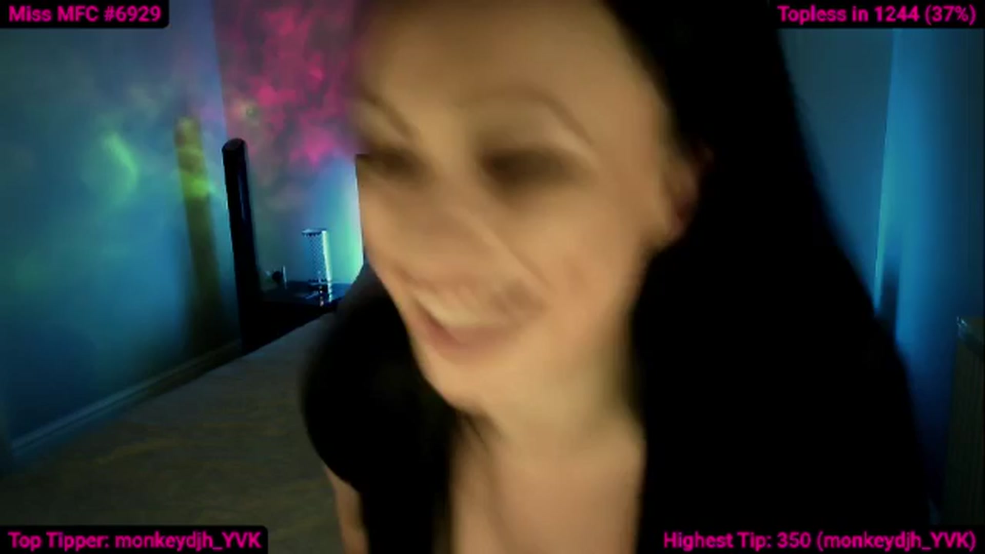Gallery image thumbnail from Cassie_Hart's myfreecams stream on, 04/12/2024, 16:09 image 2 of 20