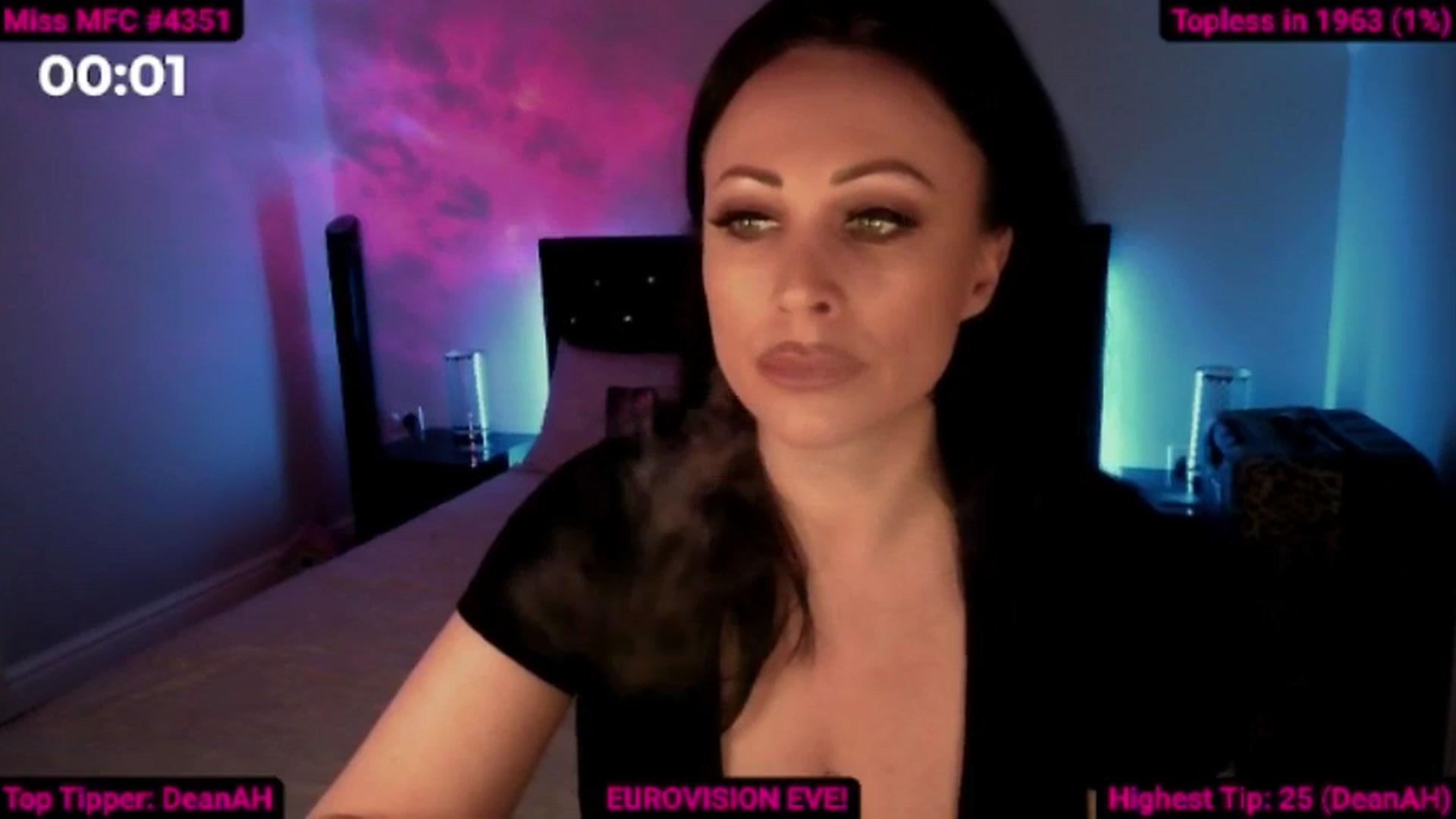 Gallery image thumbnail from Cassie_Hart's myfreecams stream on, 05/10/2024, 14:43 image 12 of 20