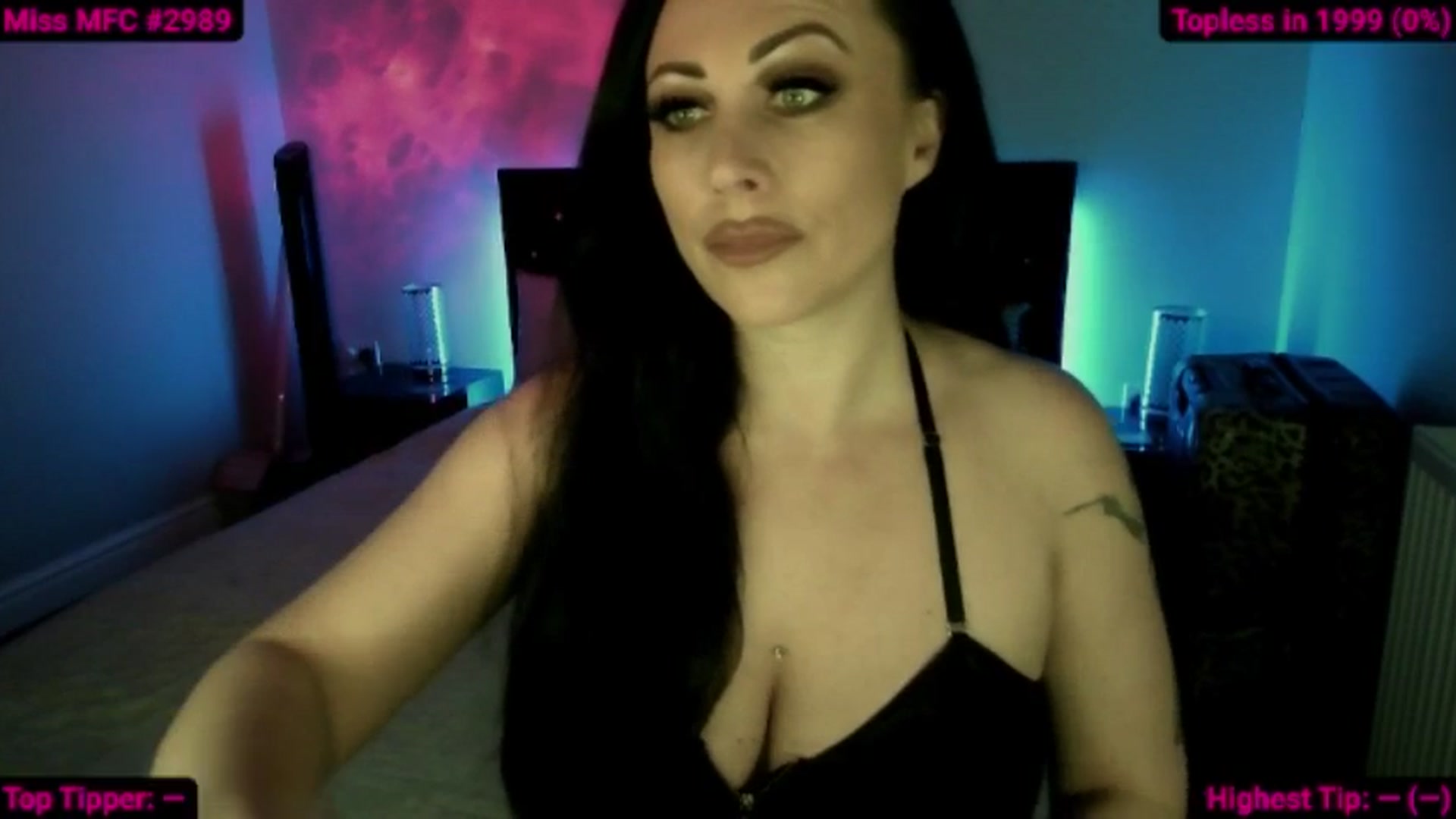 Gallery image thumbnail from Cassie_Hart's myfreecams stream on, 06/07/2024, 13:35 image 13 of 20