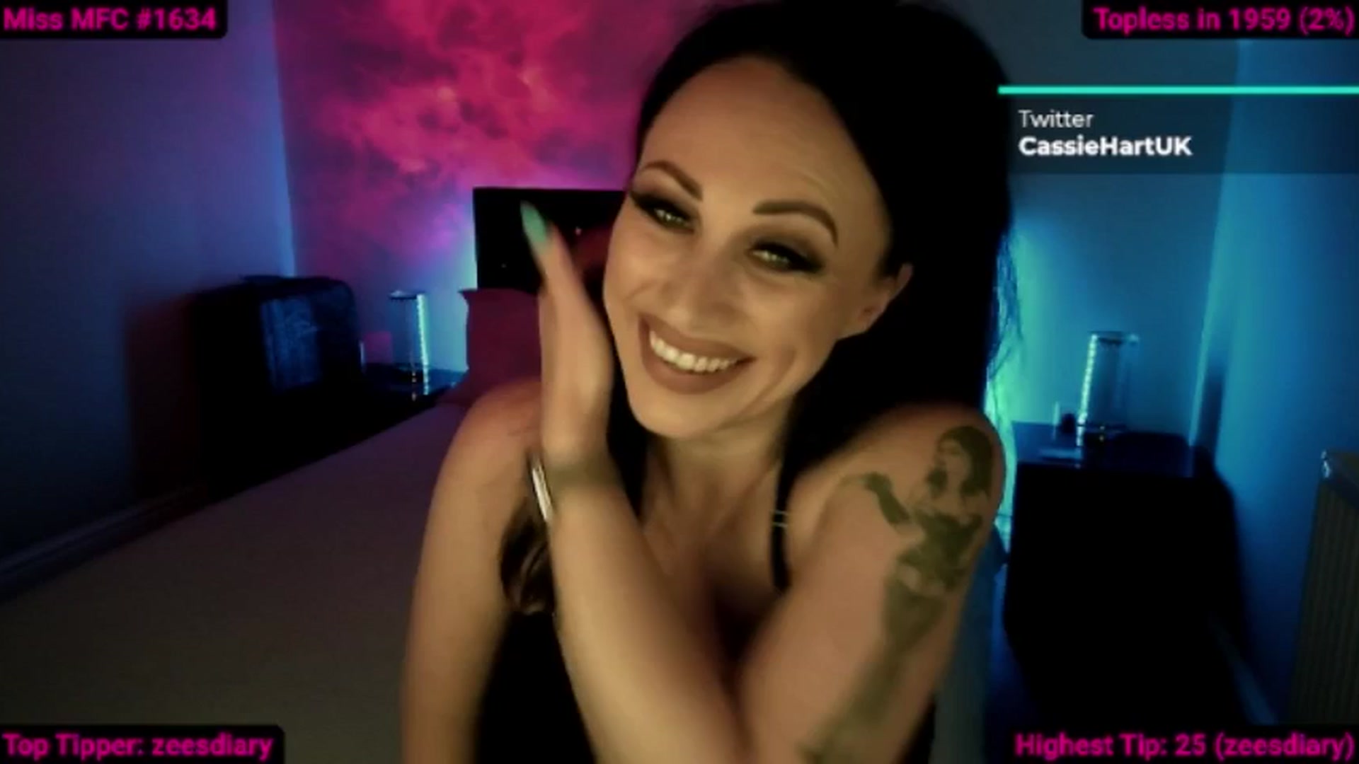 Gallery image thumbnail from Cassie_Hart's myfreecams stream on, 07/26/2024, 14:31 image 14 of 20