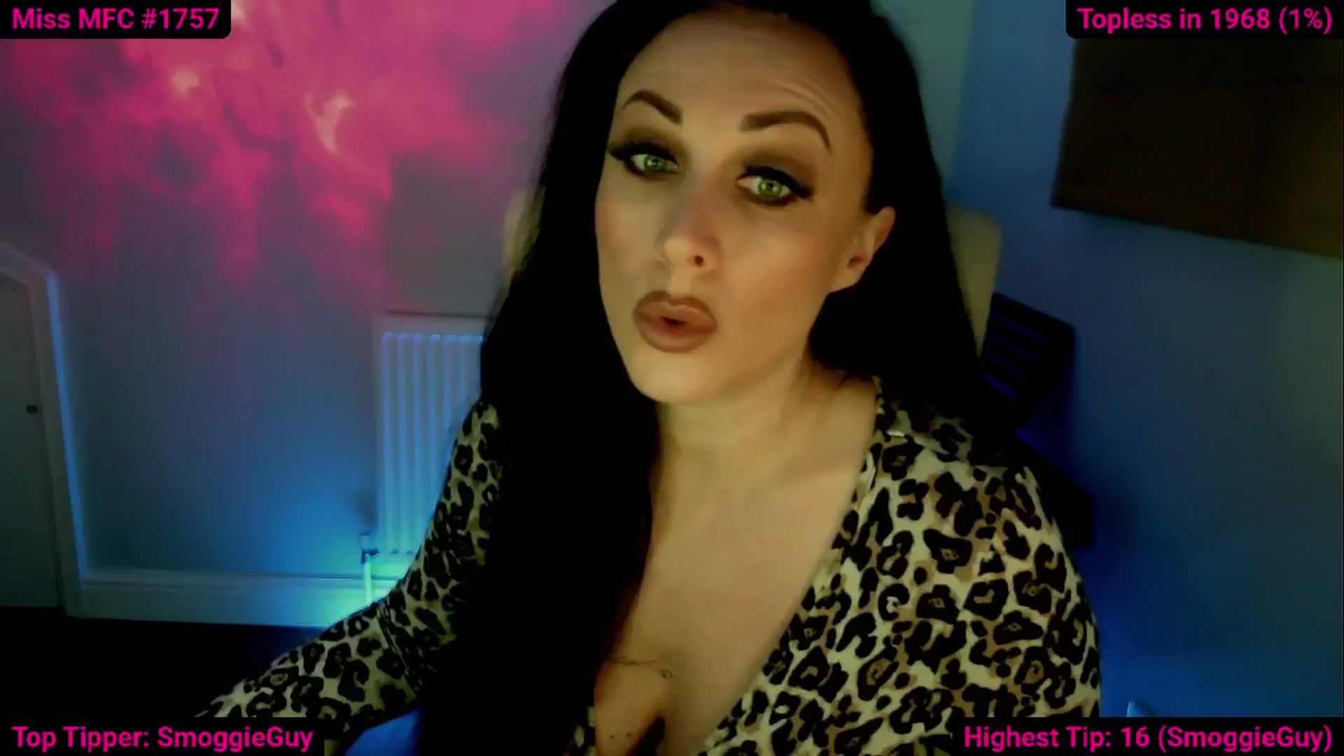 Gallery image thumbnail from Cassie_Hart's myfreecams stream on, 10/28/2024, 14:31 image 17 of 20