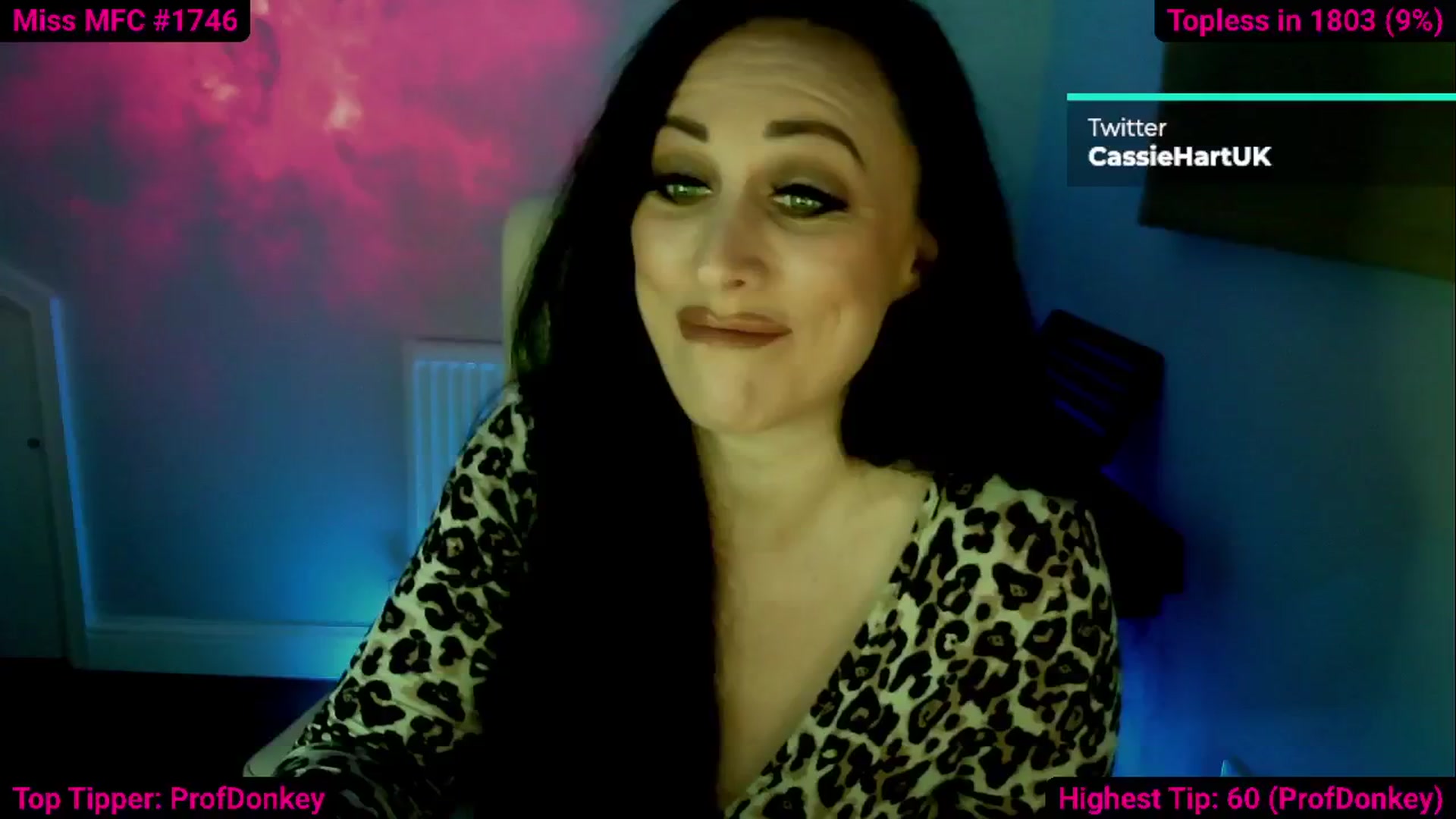 Gallery image thumbnail from Cassie_Hart's myfreecams stream on, 10/28/2024, 16:22 image 3 of 20