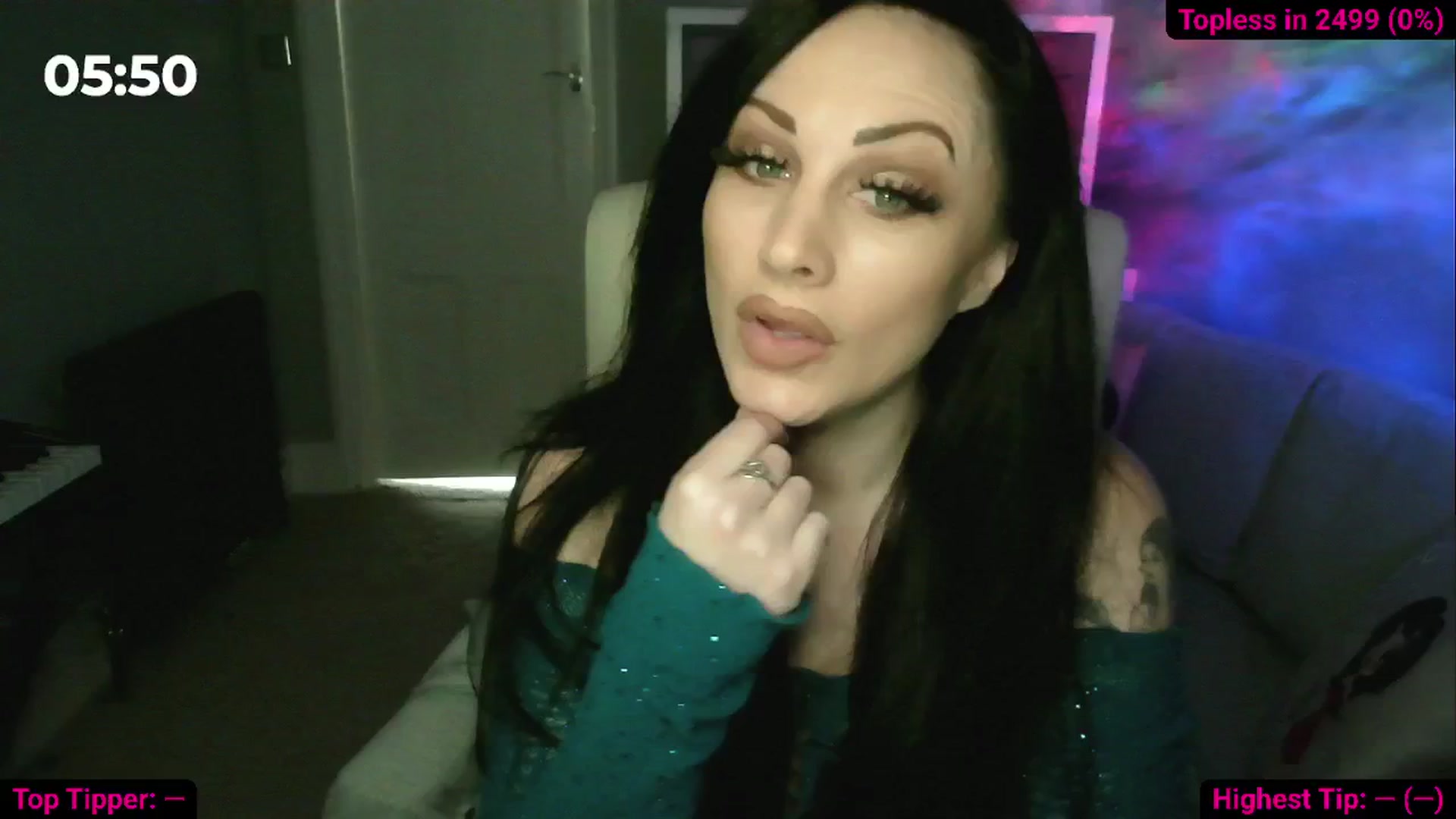 Gallery image thumbnail from Cassie_Hart's myfreecams stream on, 04/03/2025, 10:40 image 4 of 20