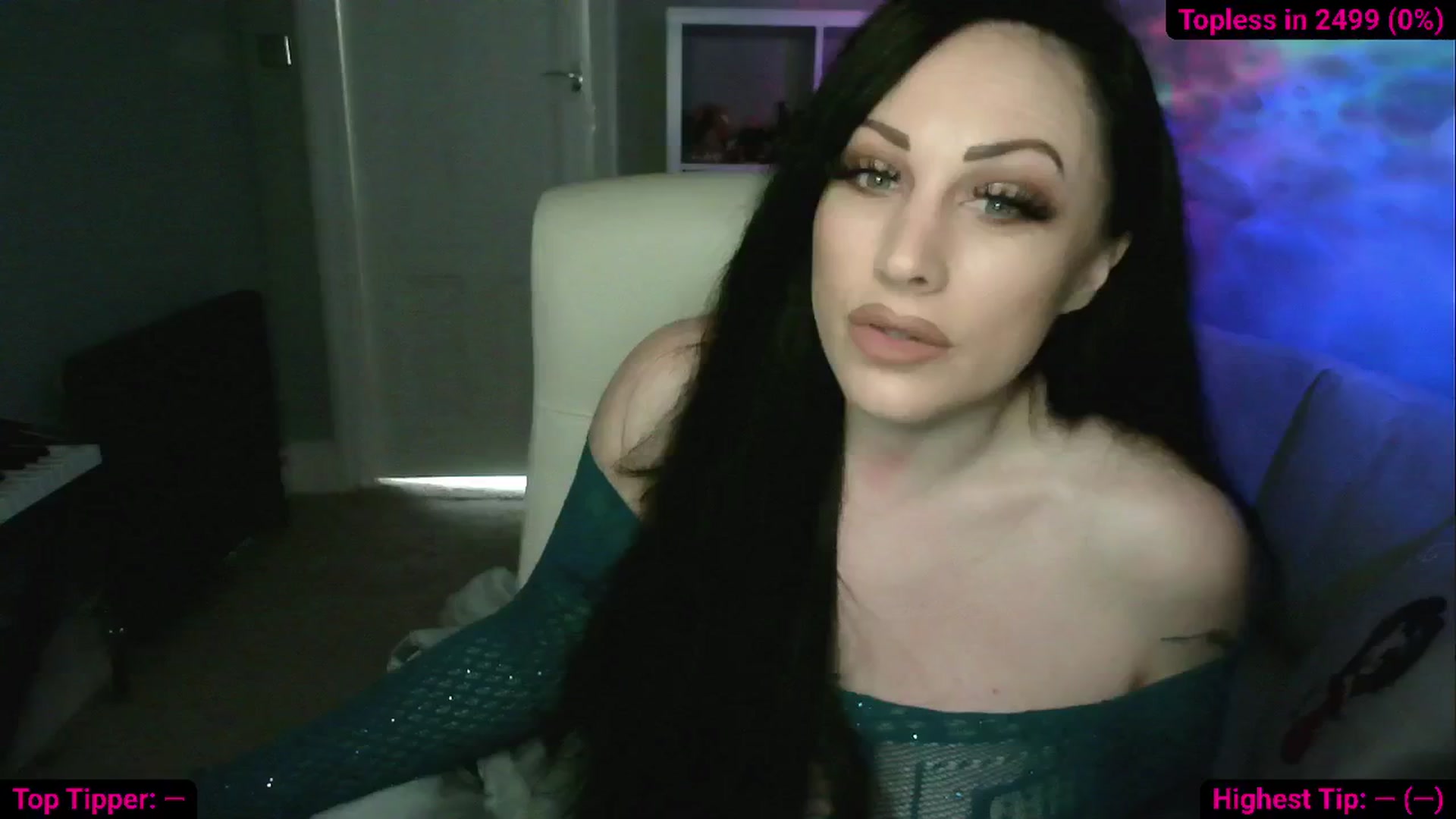 Gallery image thumbnail from Cassie_Hart's myfreecams stream on, 04/03/2025, 10:40 image 8 of 20