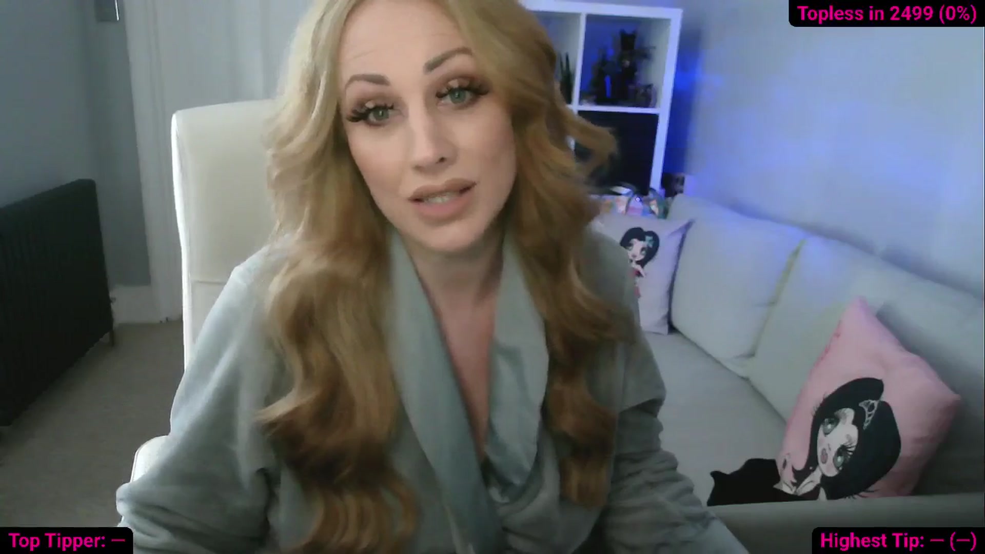 Gallery image thumbnail from Cassie_Hart's myfreecams stream on, 05/08/2025, 11:57 image 14 of 20