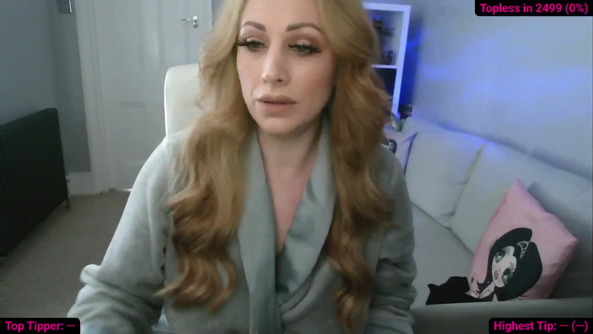 Gallery image thumbnail from Cassie_Hart's myfreecams stream on, 05/08/2025, 11:57 image 13 of 20