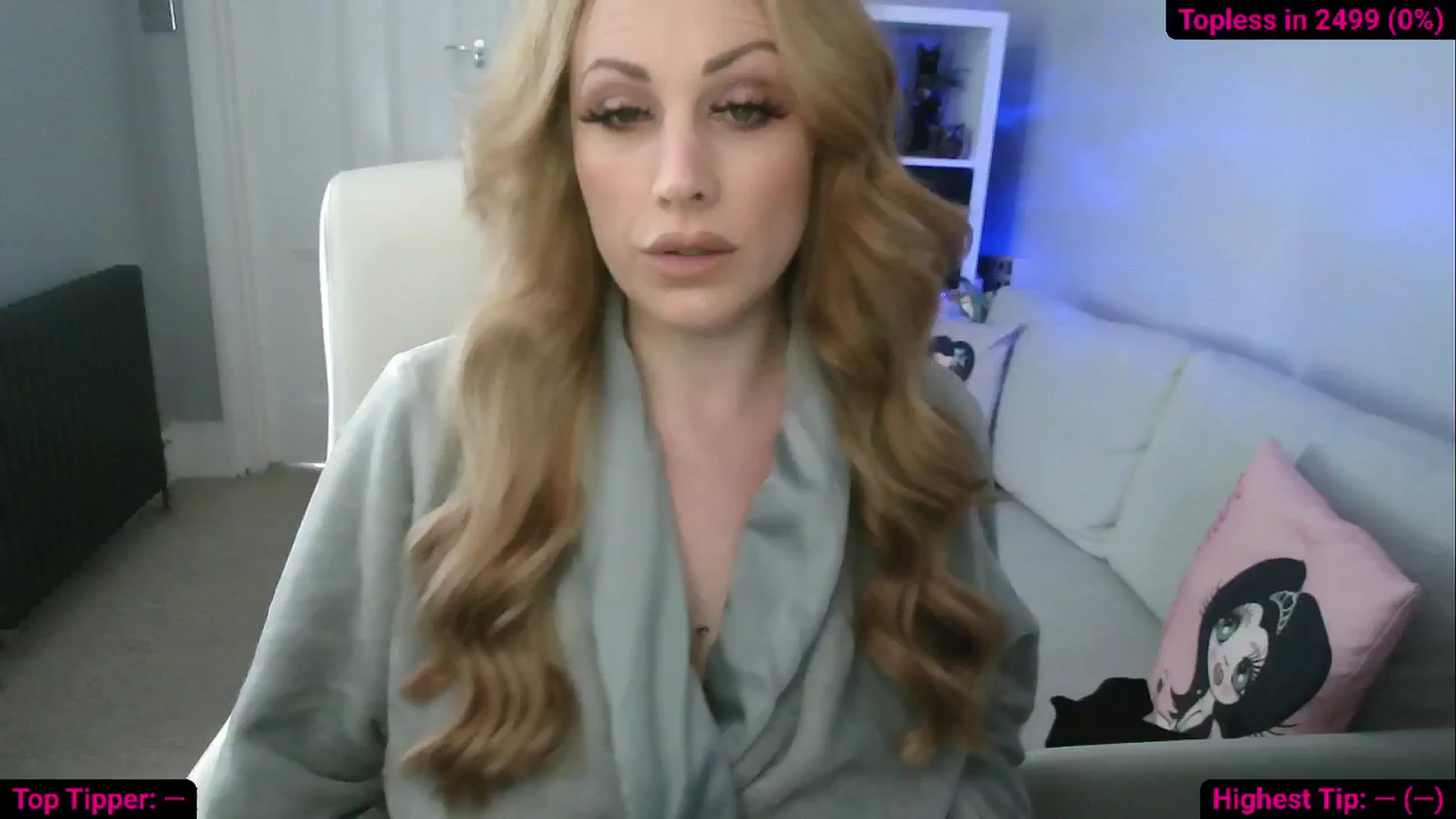 Gallery image thumbnail from Cassie_Hart's myfreecams stream on, 05/08/2025, 11:57 image 10 of 20