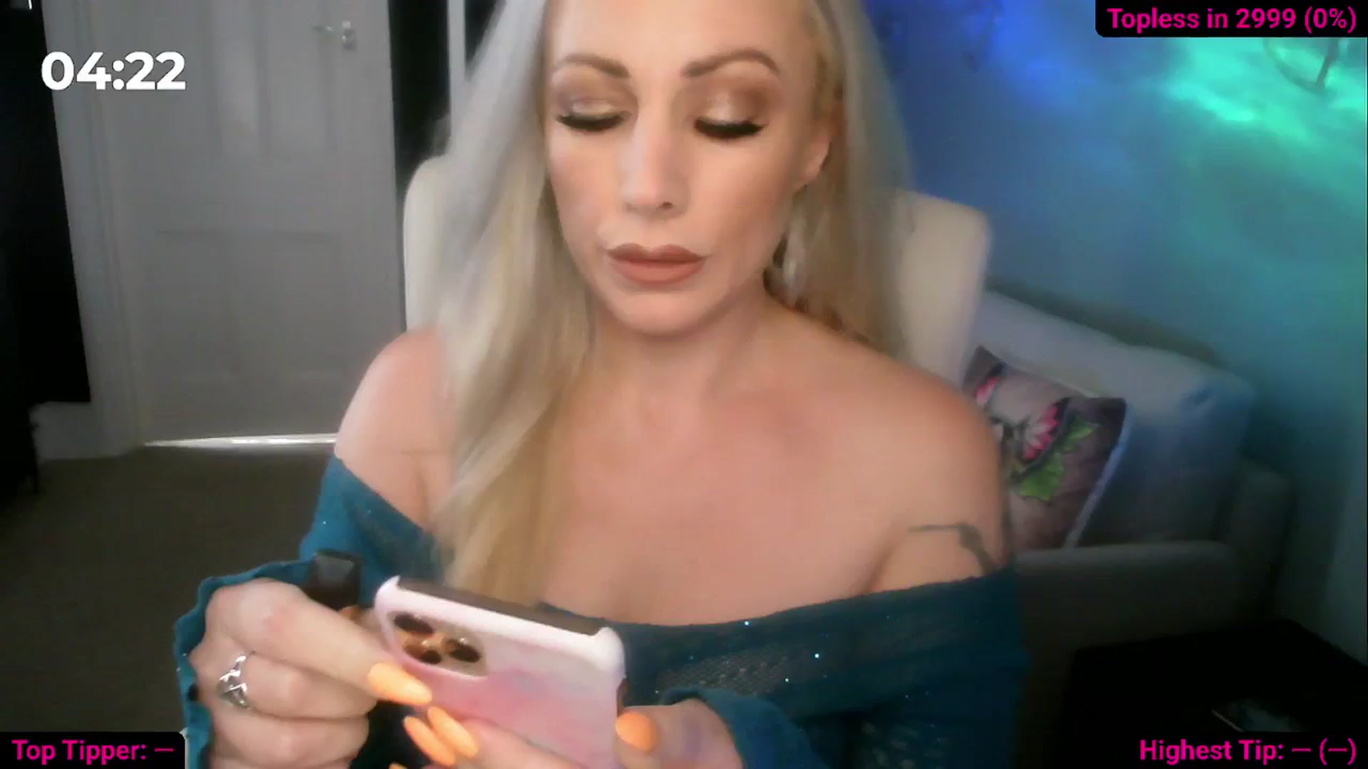 Gallery image thumbnail from Cassie_Hart's myfreecams stream on, 09/23/2025, 13:23 image 8 of 20