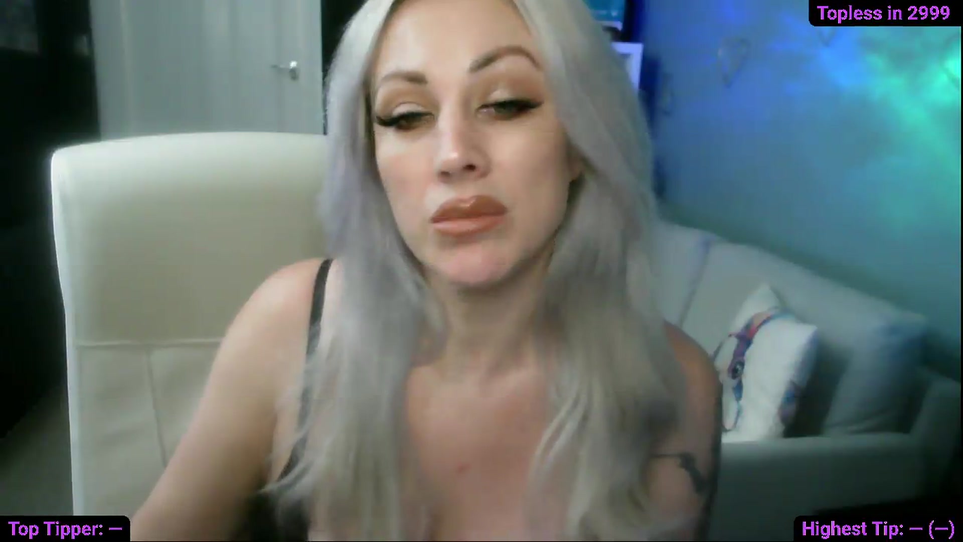 Gallery image thumbnail from Cassie_Hart's myfreecams stream on, 08/20/2026, 15:43 image 12 of 20