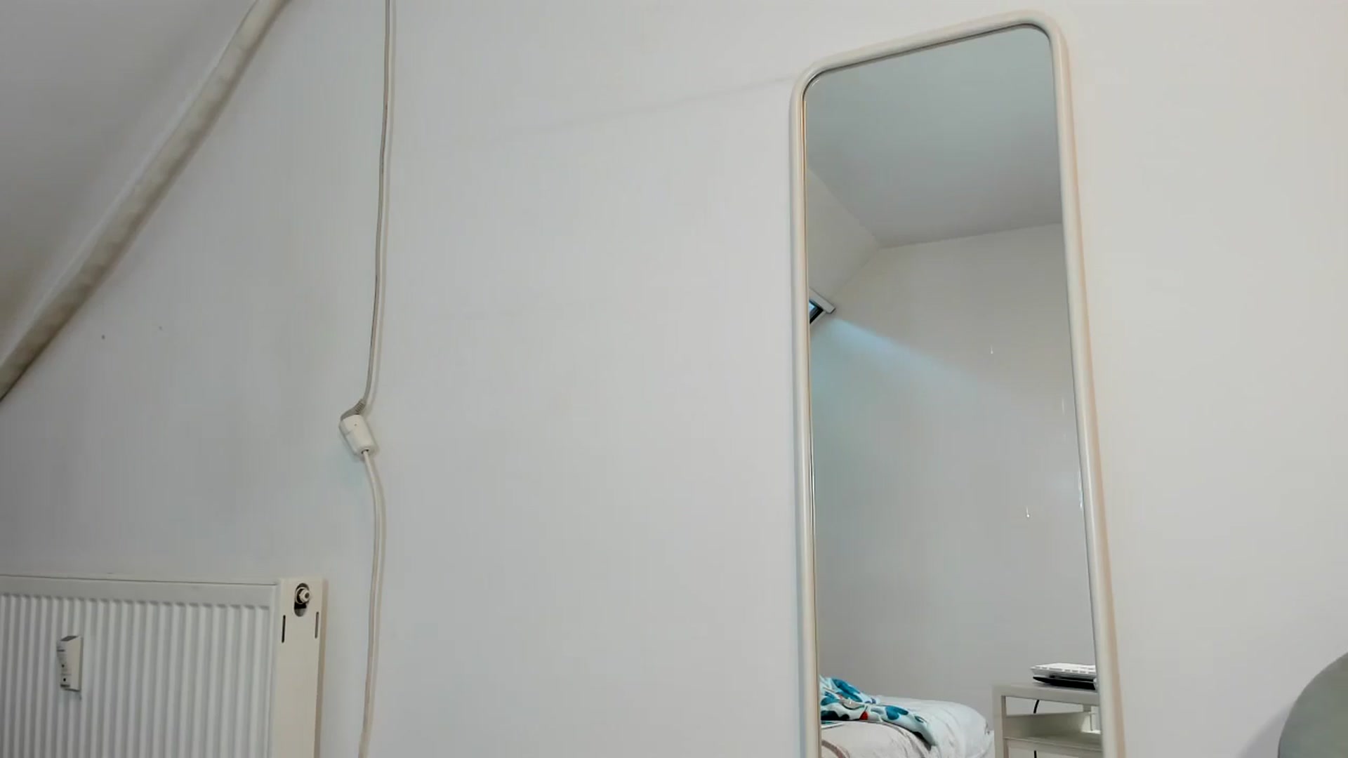 Gallery image thumbnail from Cassiehottt's myfreecams stream on, 04/21/2025, 14:20 image 4 of 20