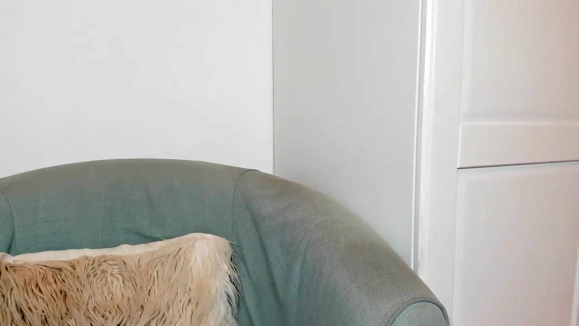 Gallery image thumbnail from Cassiehottt's myfreecams stream on, 07/15/2026, 15:12 image 16 of 20