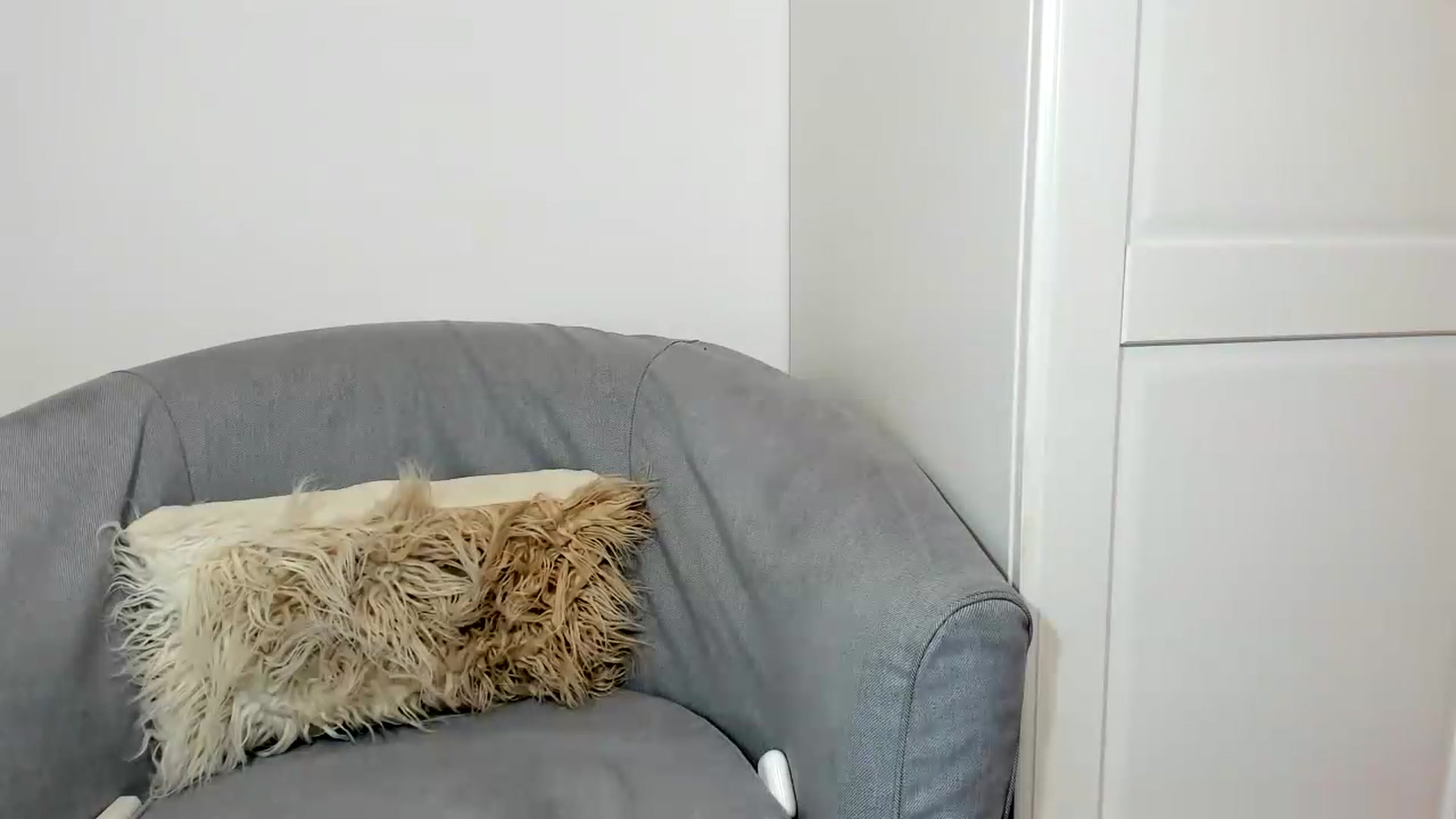 Gallery image thumbnail from Cassiehottt's myfreecams stream on, 07/22/2026, 15:02 image 5 of 20