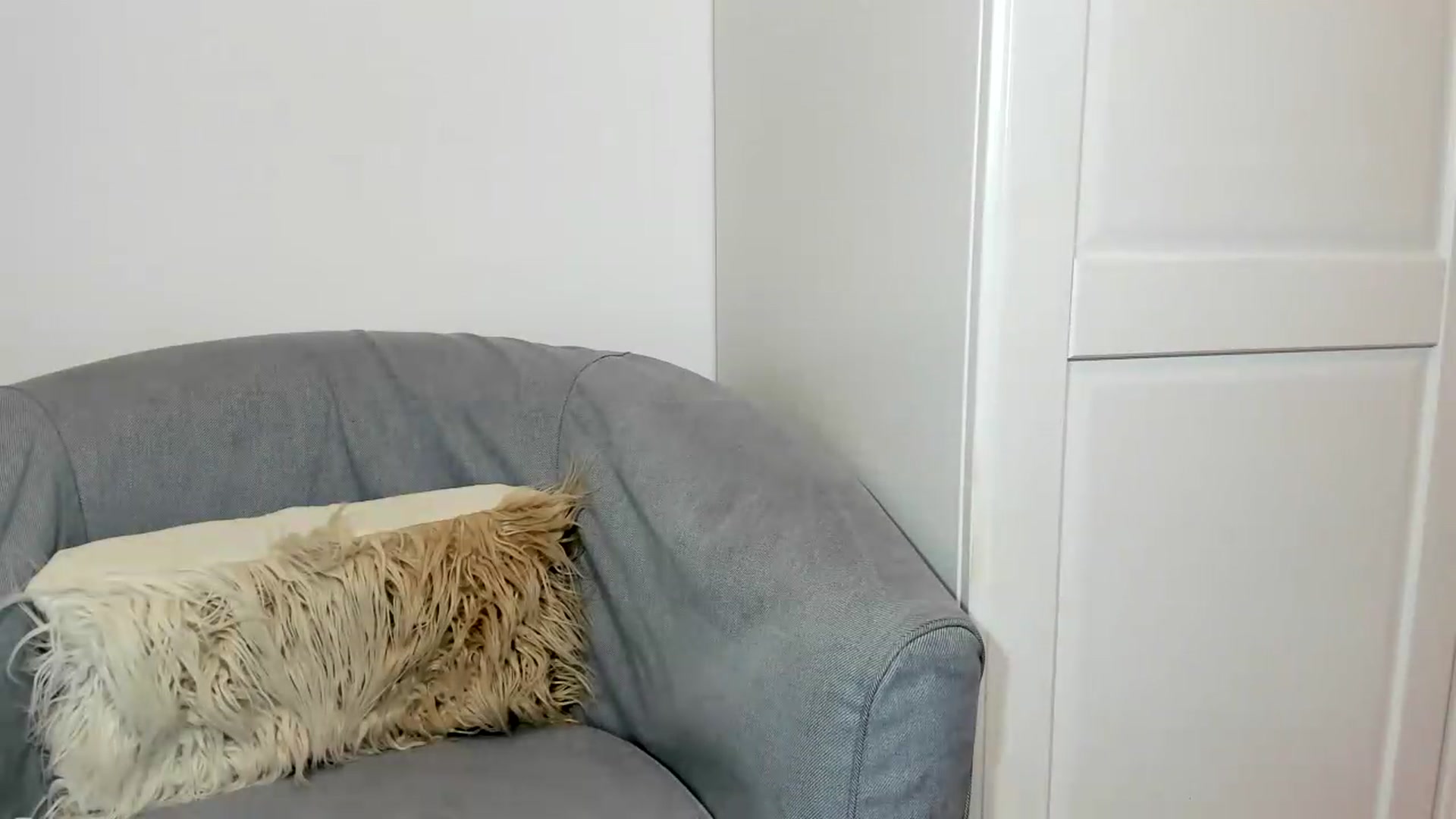 Gallery image thumbnail from Cassiehottt's myfreecams stream on, 08/01/2026, 12:33 image 7 of 20