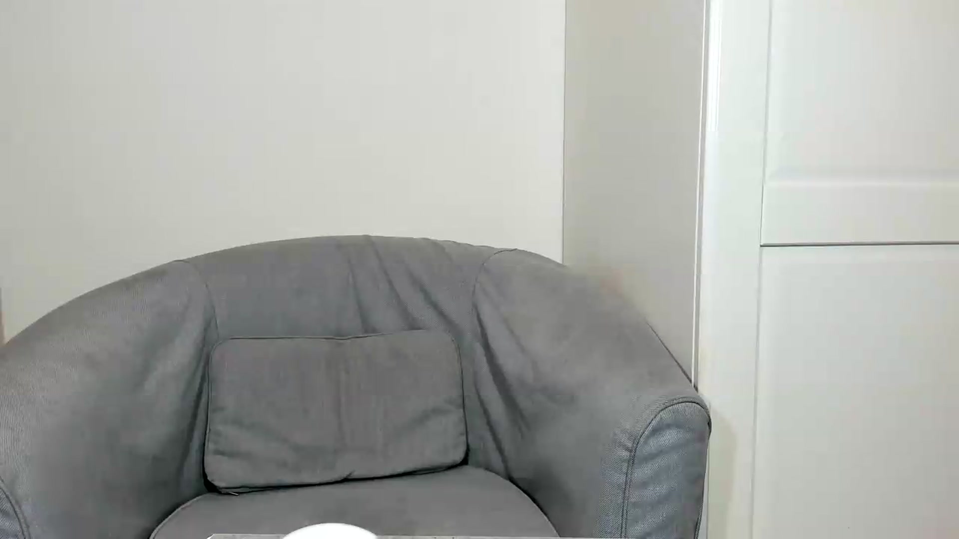 Gallery image thumbnail from Cassiehottt's myfreecams stream on, 09/12/2026, 03:36 image 16 of 20