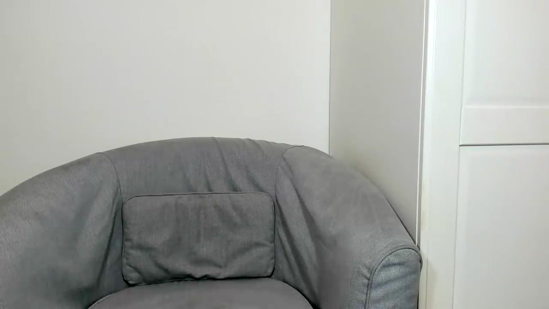 Gallery image thumbnail from Cassiehottt's myfreecams stream on, 09/14/2026, 16:18 image 10 of 20