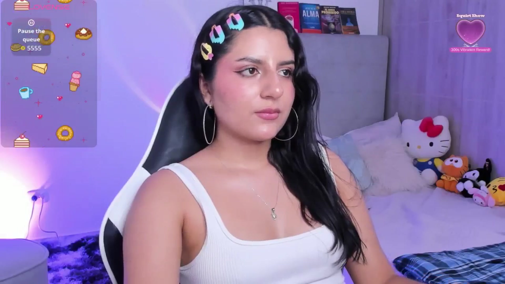 Gallery image thumbnail from Cassiopea_'s myfreecams stream on, 08/19/2025, 06:00 image 12 of 20