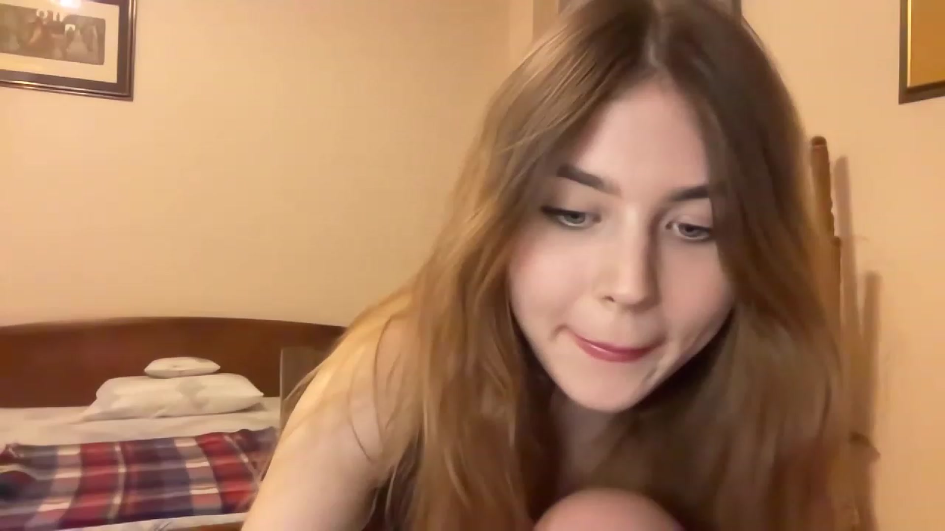 Gallery image thumbnail from Cassiopeeia's myfreecams stream on, 11/18/2022, 19:18 image 18 of 20