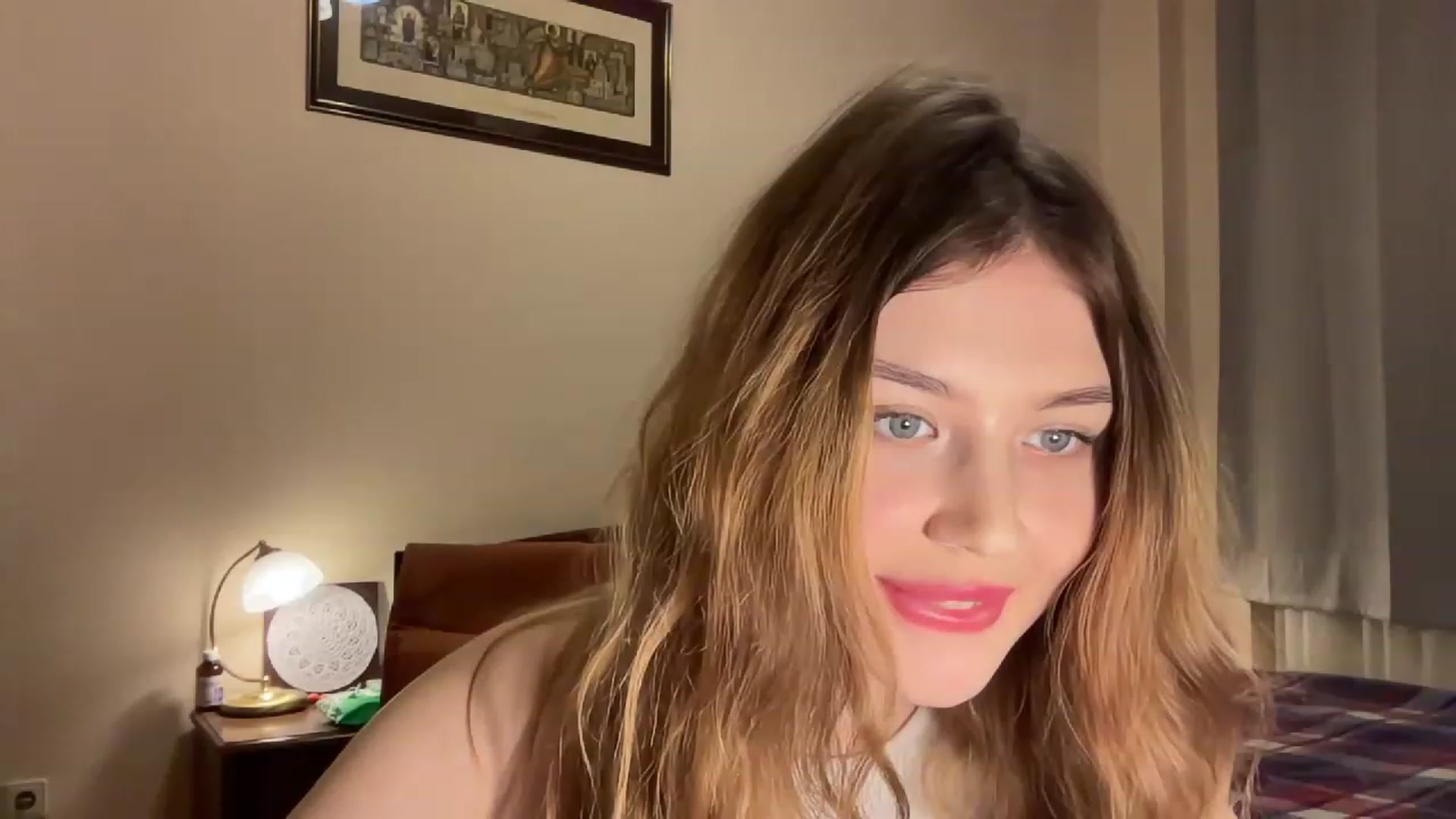 Gallery image thumbnail from Cassiopeeia's myfreecams stream on, 11/28/2022, 19:02 image 15 of 20