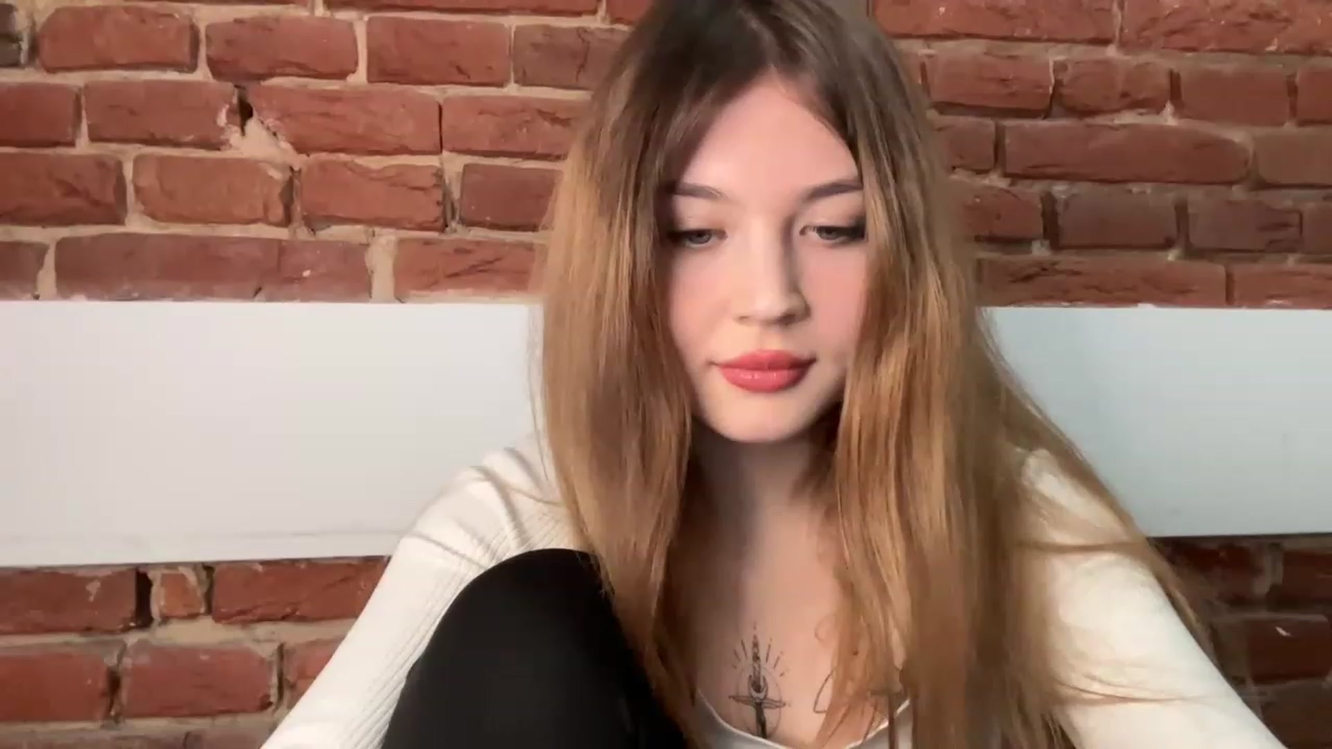Gallery image thumbnail from Cassiopeeia's myfreecams stream on, 12/01/2022, 18:14 image 10 of 20