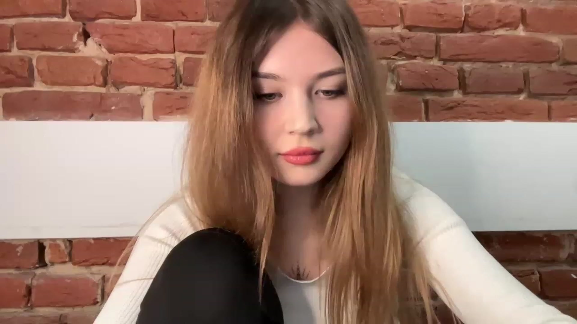 Gallery image thumbnail from Cassiopeeia's myfreecams stream on, 12/01/2022, 18:14 image 14 of 20