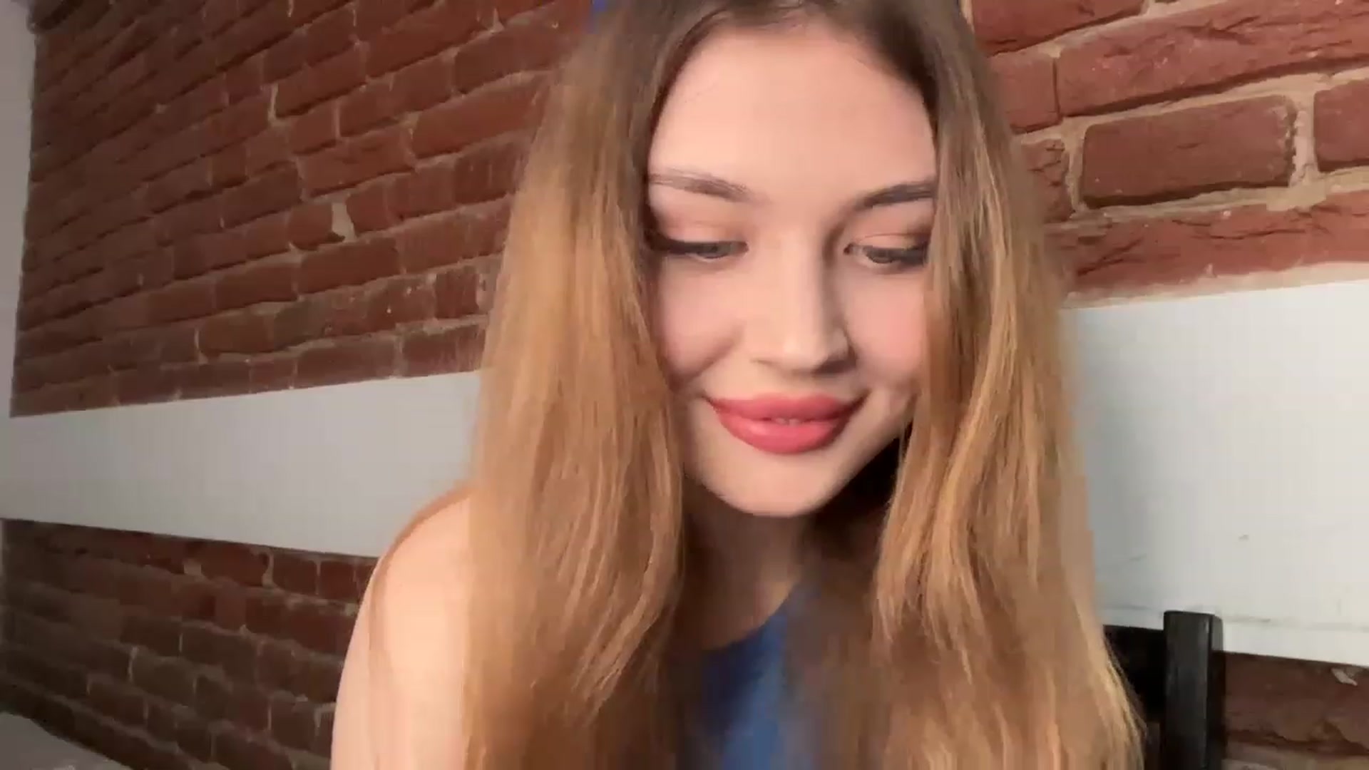 Gallery image thumbnail from Cassiopeeia's myfreecams stream on, 12/02/2022, 19:03 image 19 of 20