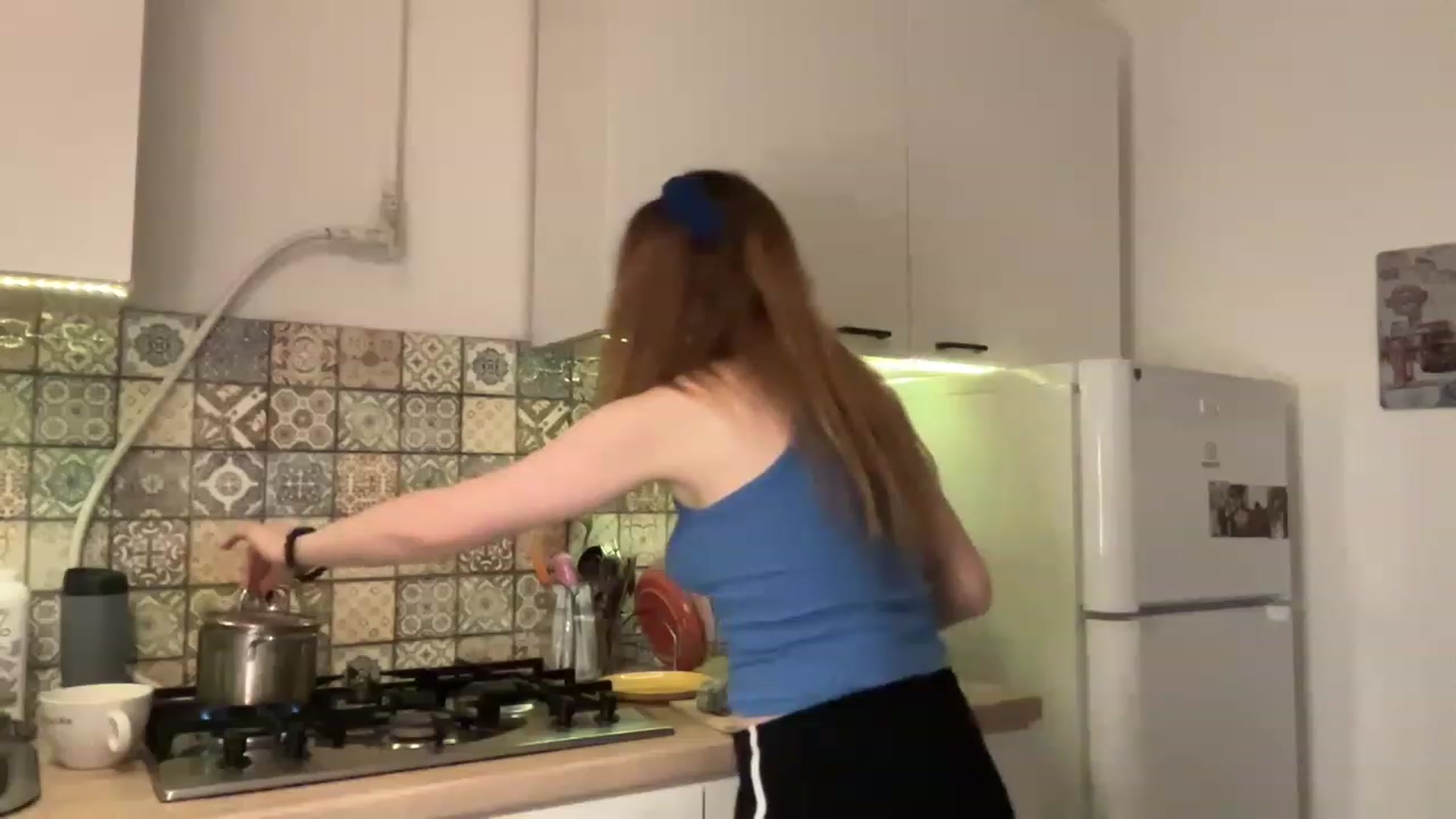 Gallery image thumbnail from Cassiopeeia's myfreecams stream on, 12/02/2022, 19:26 image 16 of 20