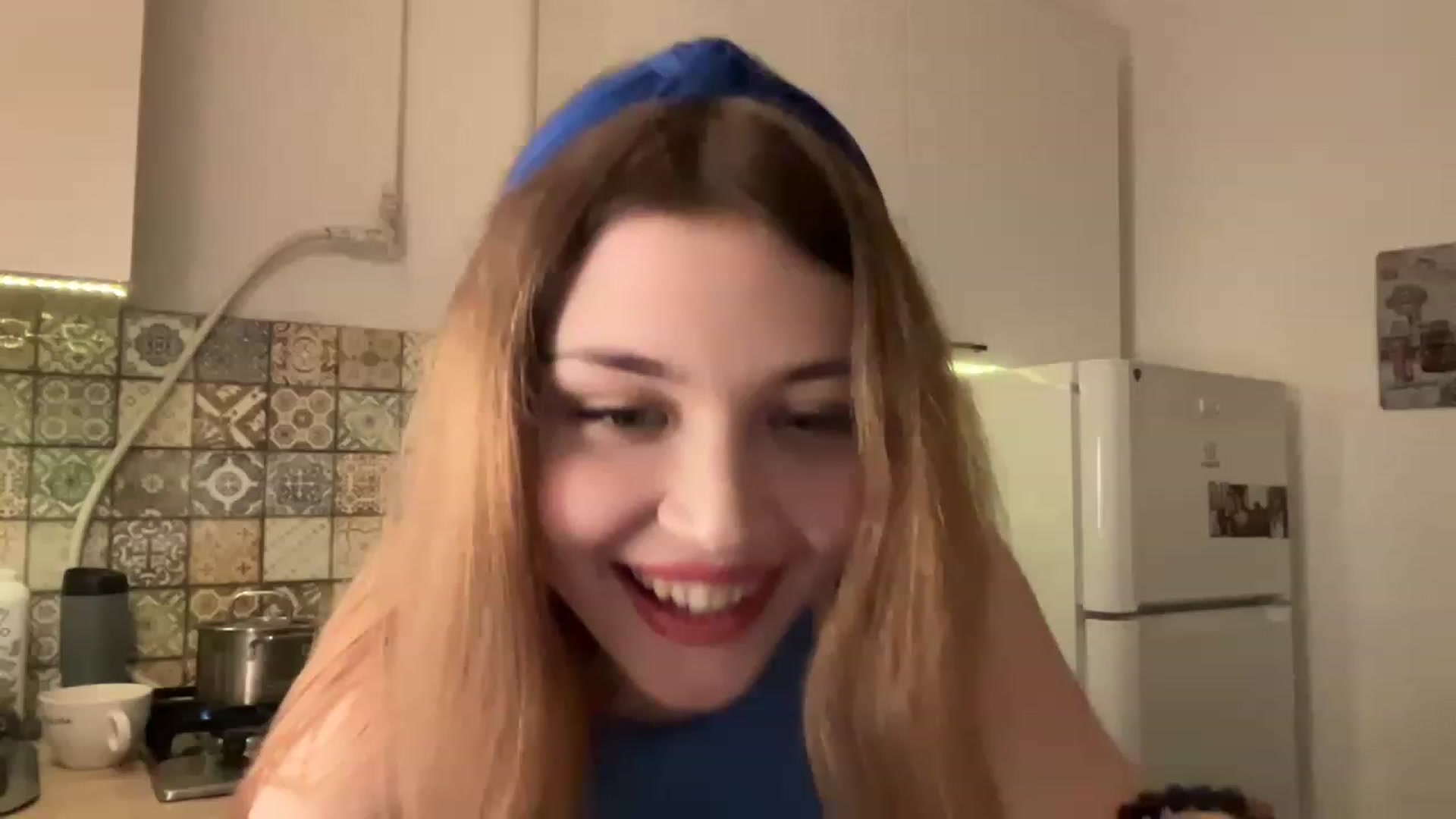 Gallery image thumbnail from Cassiopeeia's myfreecams stream on, 12/02/2022, 19:26 image 19 of 20