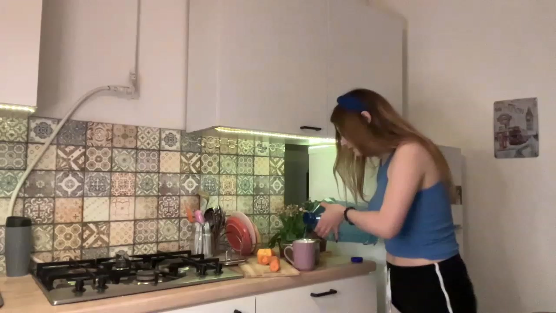 Gallery image thumbnail from Cassiopeeia's myfreecams stream on, 12/02/2022, 19:26 image 3 of 20